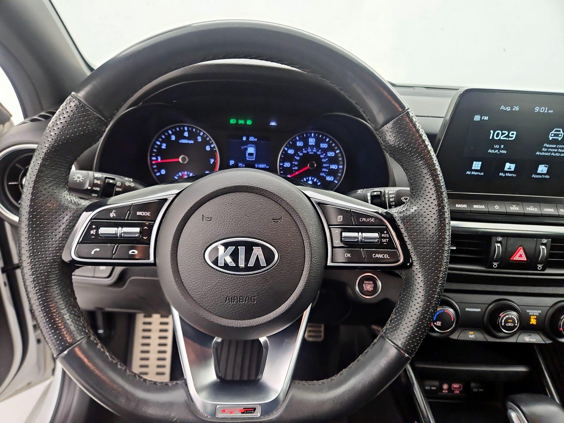 Thumbnail: 2020 Kia Forte - 10