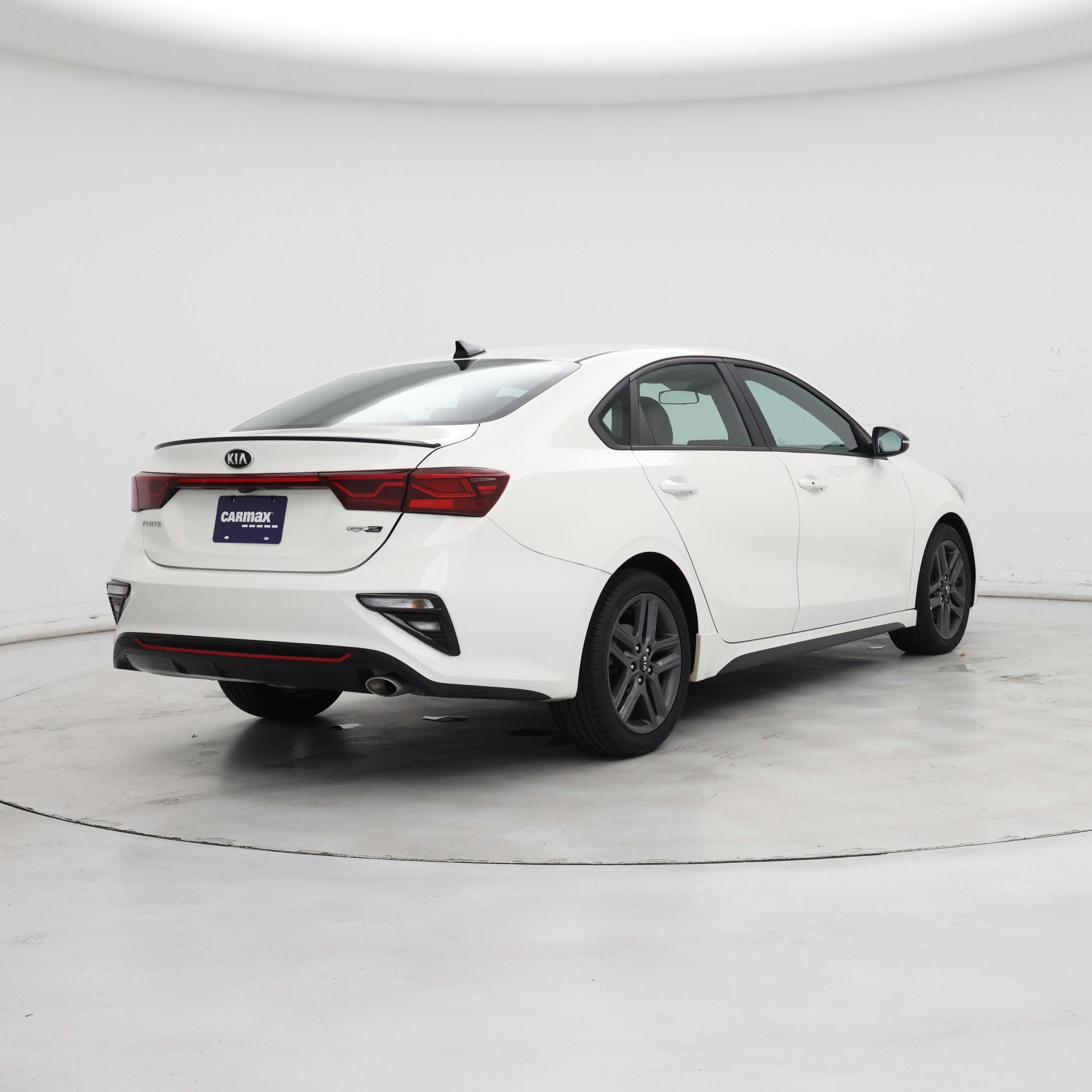 Thumbnail: 2020 Kia Forte - 8