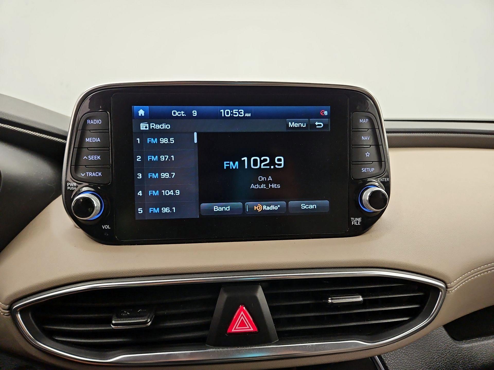 Thumbnail: 2020 Hyundai Santa Fe - 16