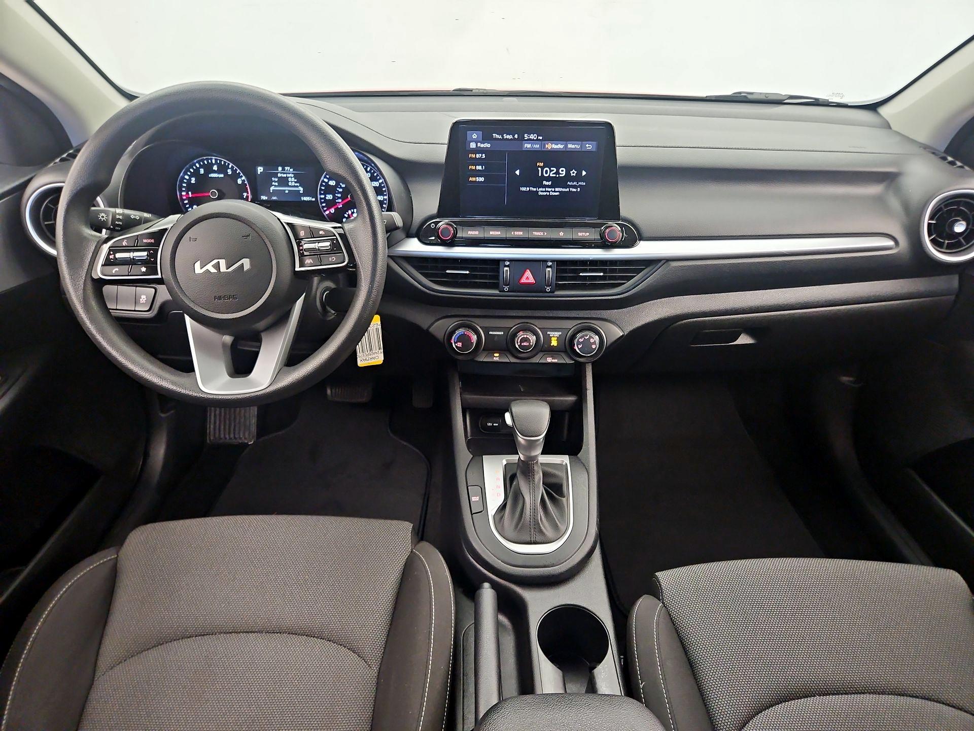 Thumbnail: 2023 Kia Forte - 9