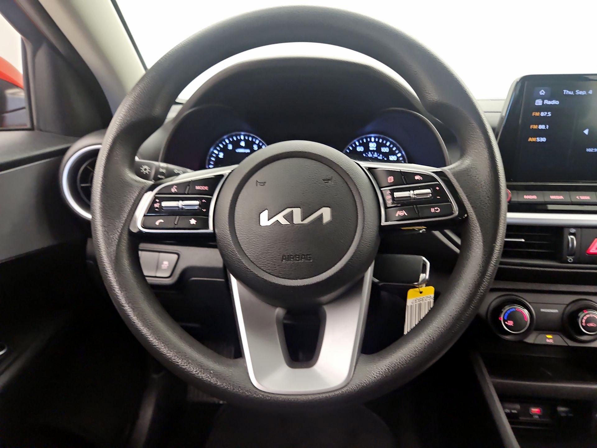 Thumbnail: 2023 Kia Forte - 10