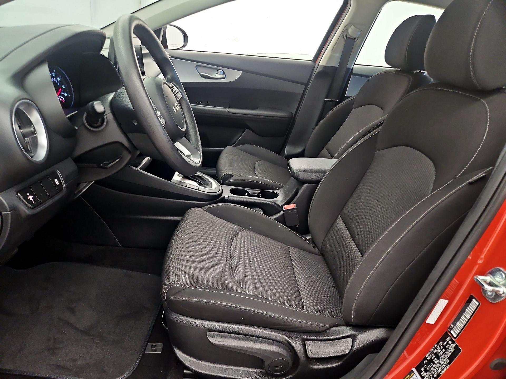 Thumbnail: 2023 Kia Forte - 11