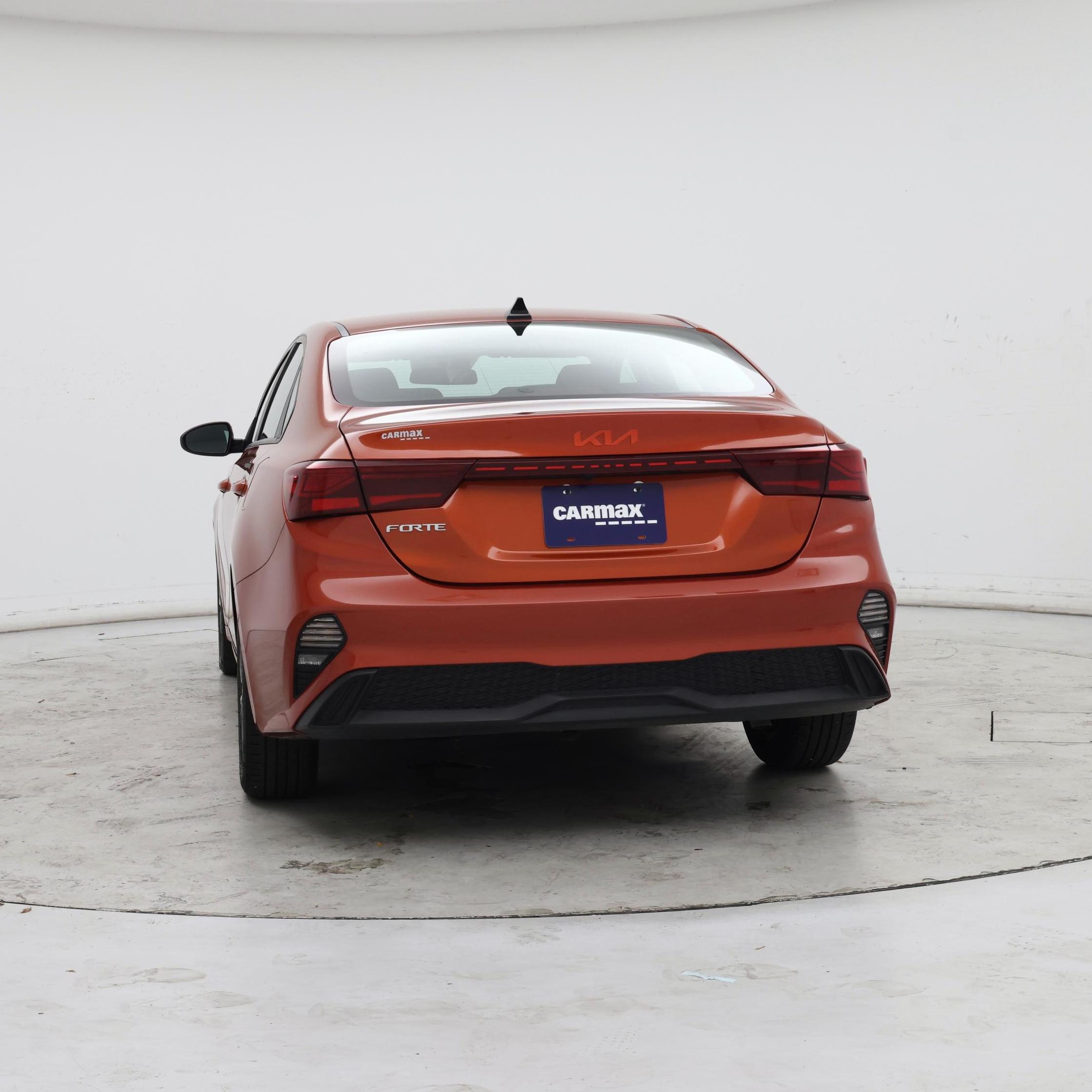 Thumbnail: 2023 Kia Forte - 6