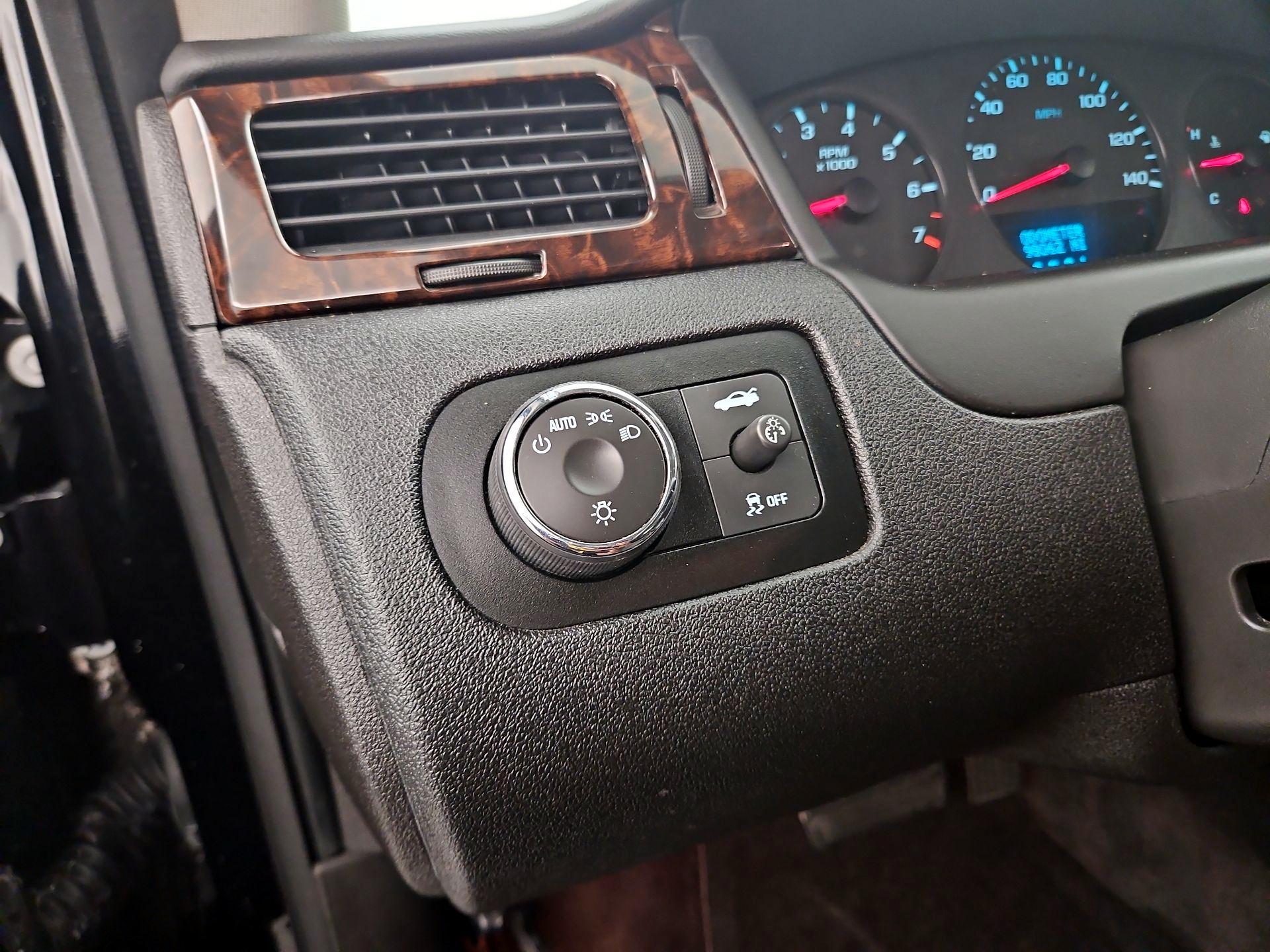 Thumbnail: 2016 Chevrolet Impala - 13