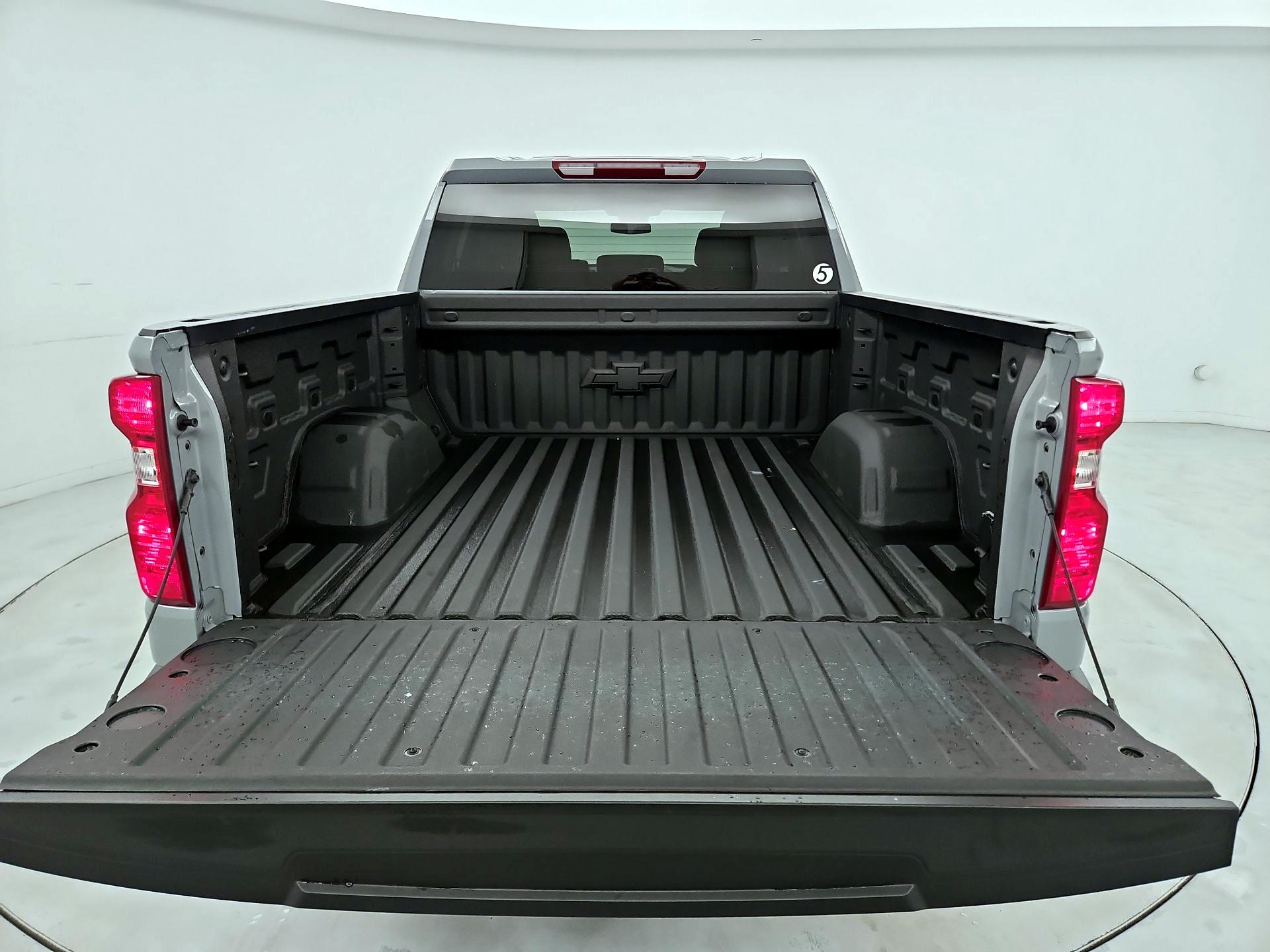 Thumbnail: 2024 Chevrolet Silverado 1500 - 20