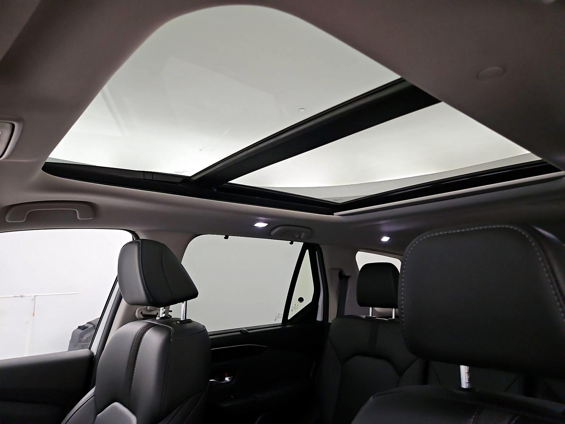 Thumbnail: 2025 Honda Pilot - 20