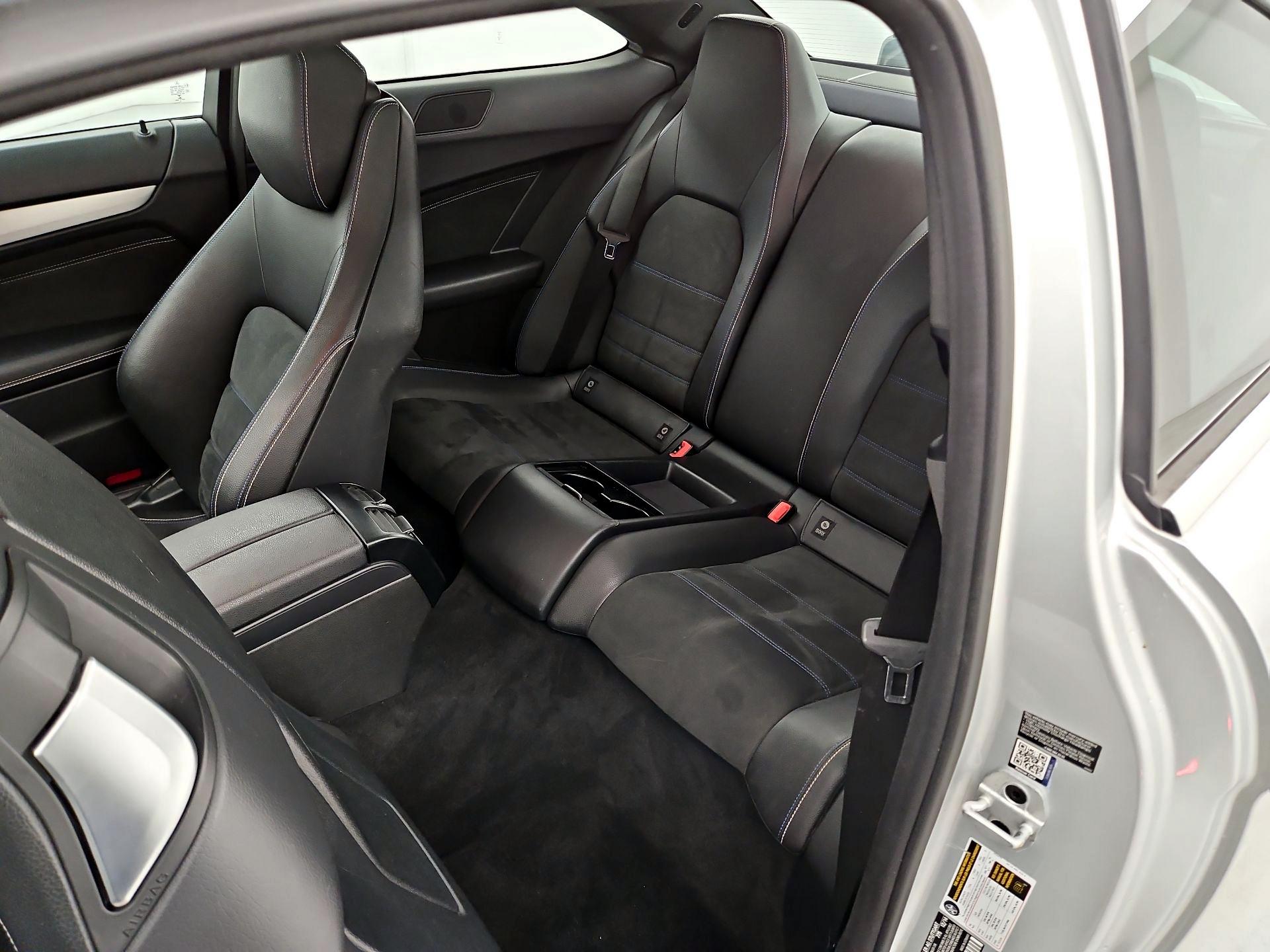 Thumbnail: 2015 Mercedes-Benz C-Class - 19