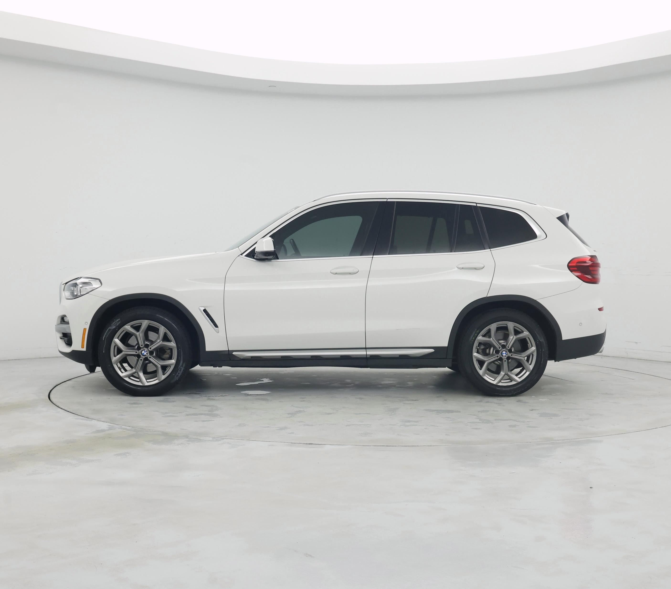Thumbnail: 2021 BMW X3 - 3