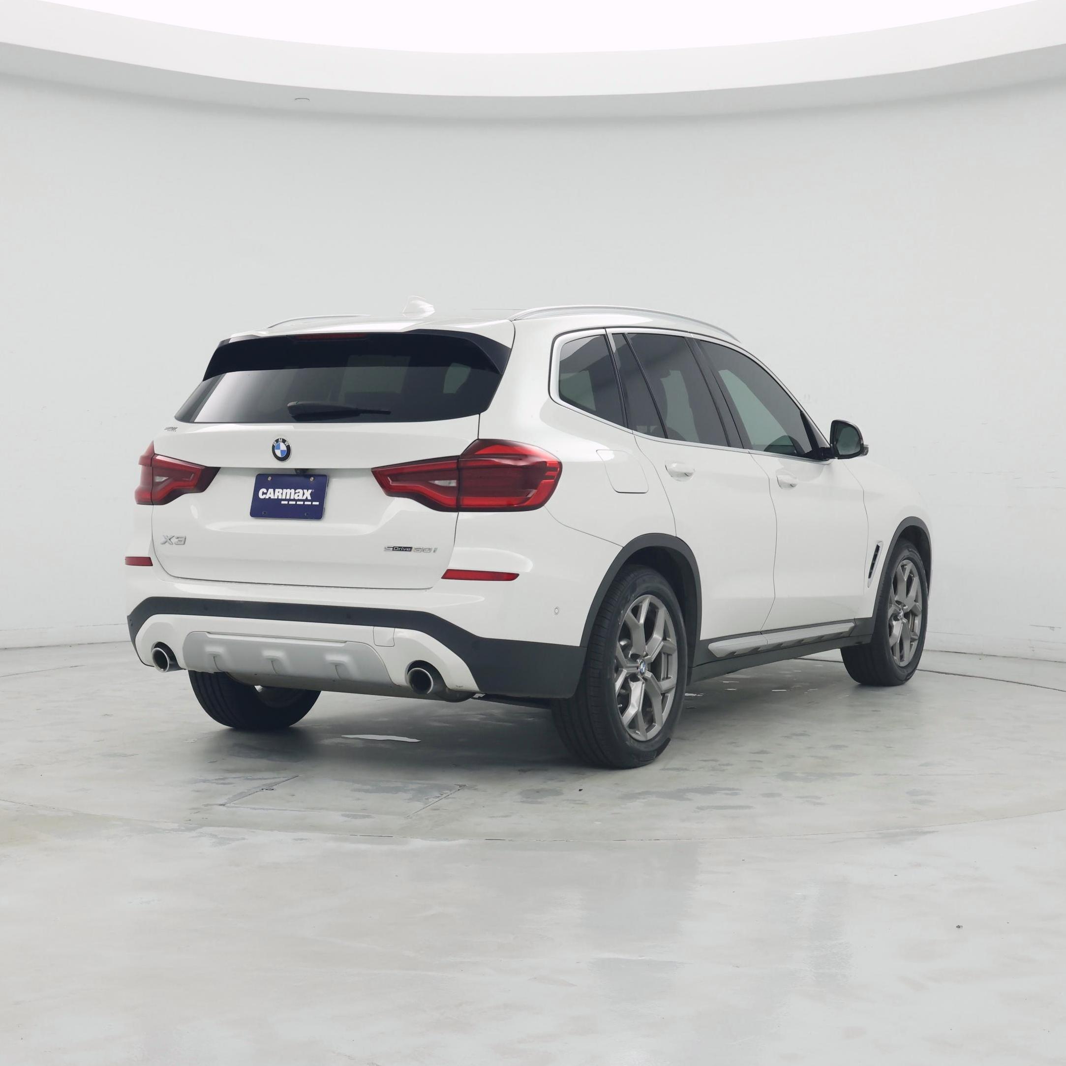 Thumbnail: 2021 BMW X3 - 8