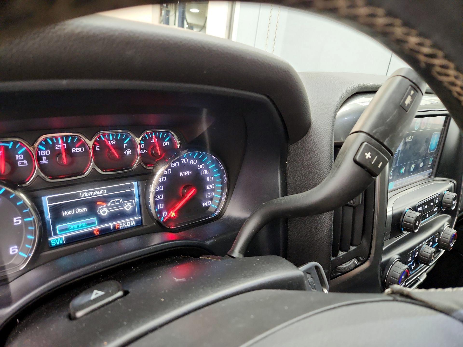 Thumbnail: 2015 Chevrolet Silverado 1500 - 18