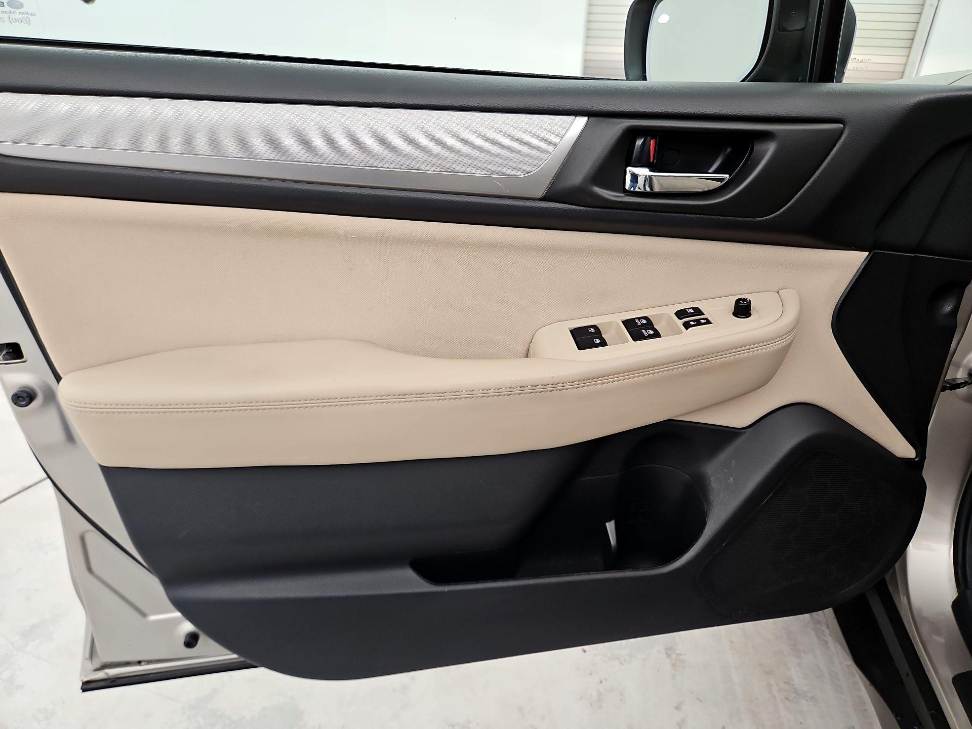 Thumbnail: 2018 Subaru Outback - 12