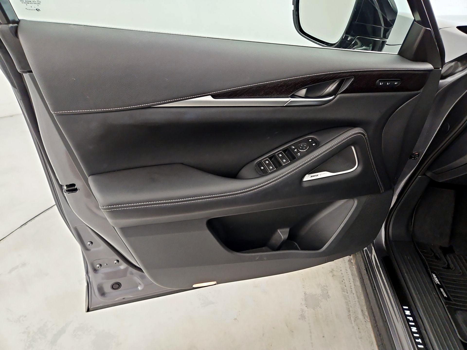 Thumbnail: 2025 INFINITI QX60 - 12