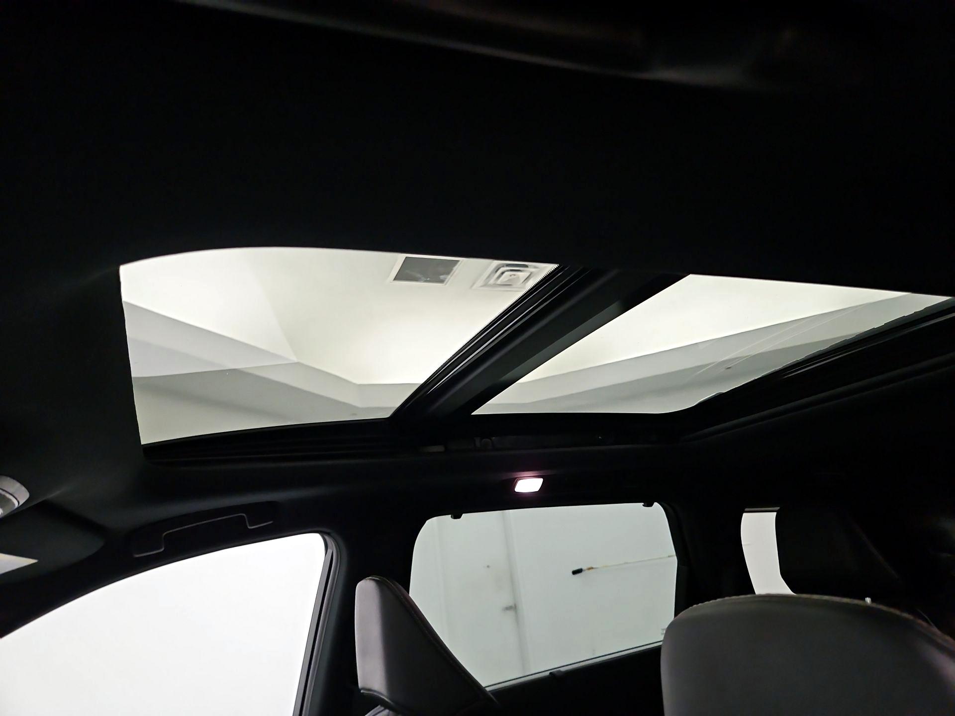 Thumbnail: 2025 INFINITI QX60 - 20