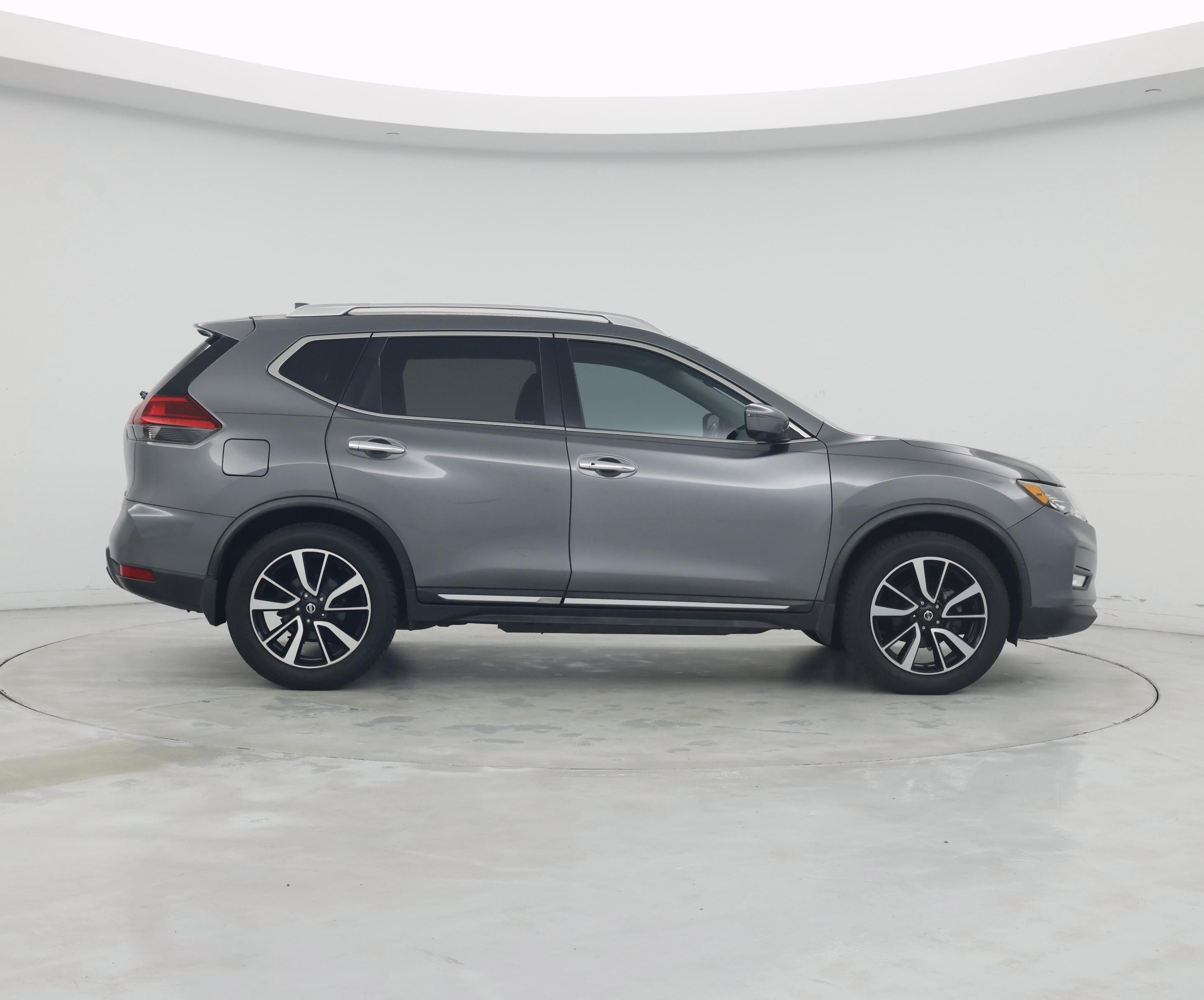 Thumbnail: 2017 Nissan Rogue - 7