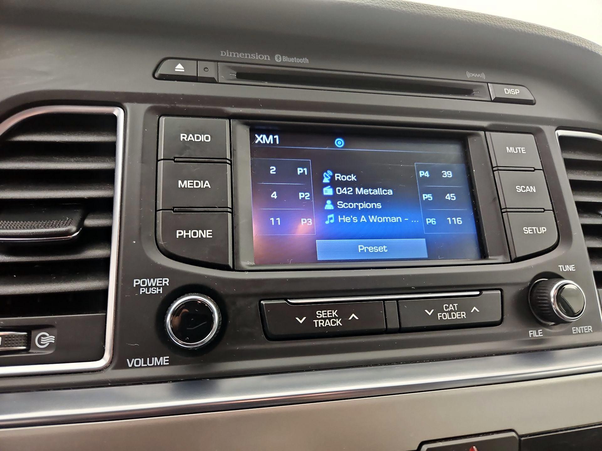Thumbnail: 2015 Hyundai Sonata - 15