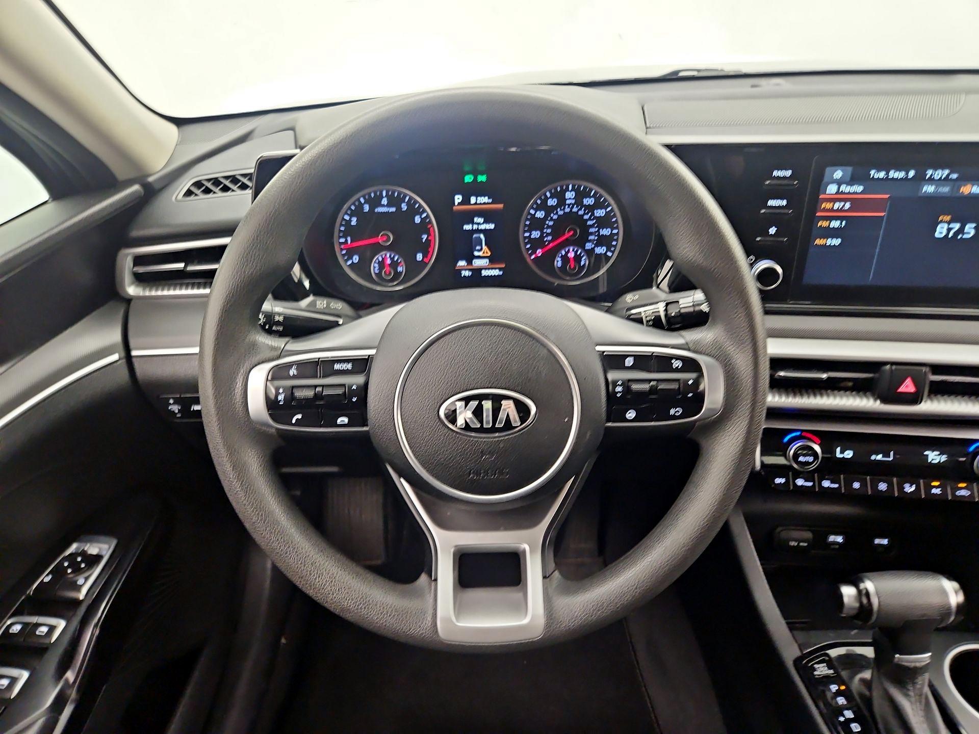 Thumbnail: 2021 Kia K5 - 10
