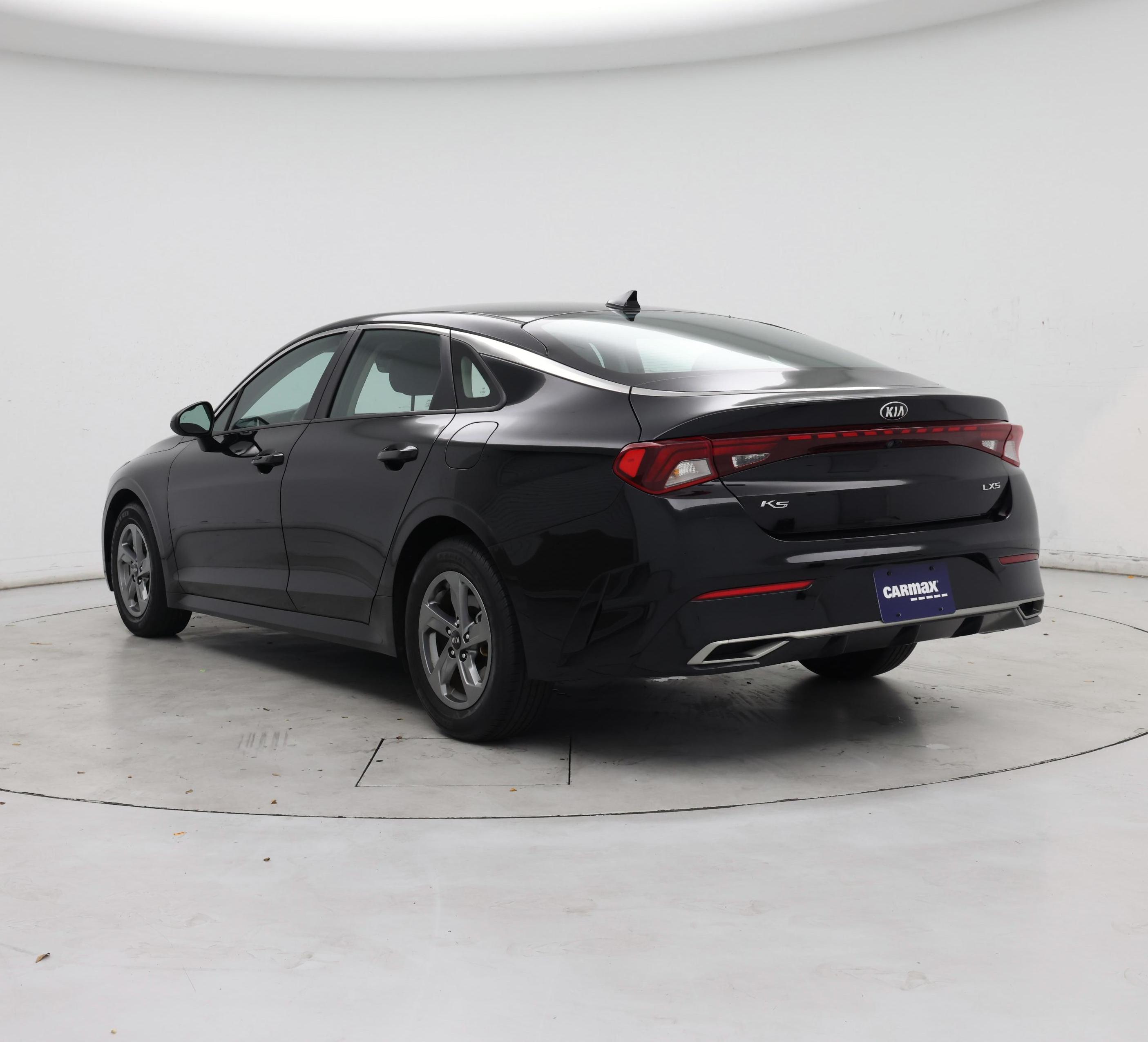 Thumbnail: 2021 Kia K5 - 2