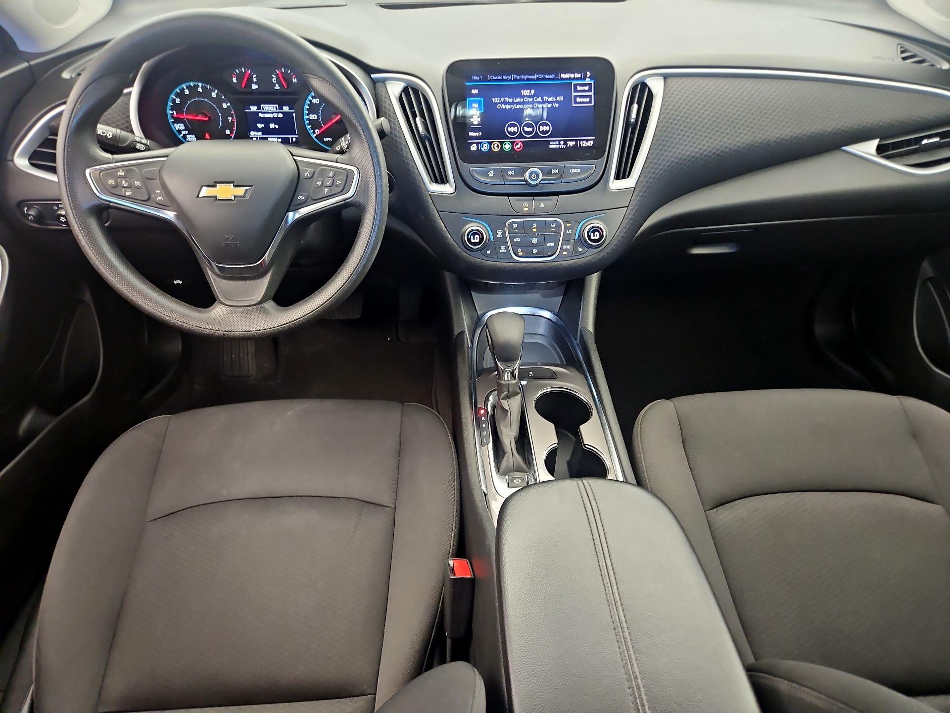 Thumbnail: 2023 Chevrolet Malibu - 9