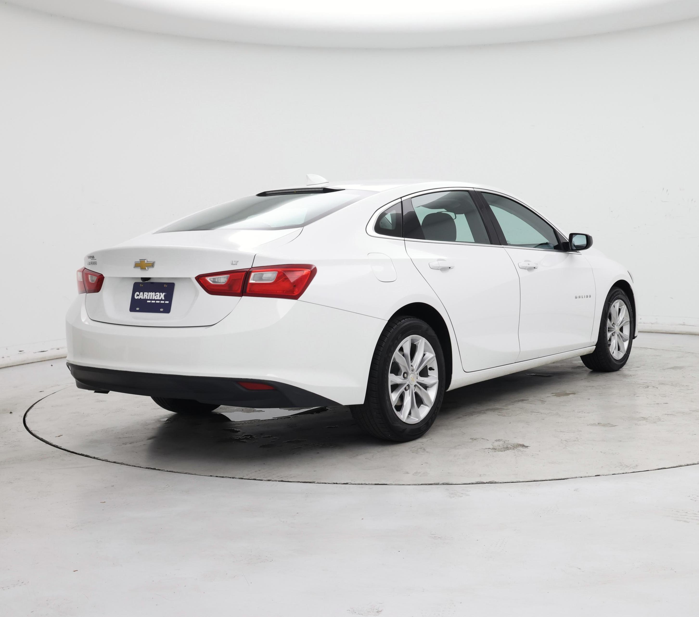 Thumbnail: 2023 Chevrolet Malibu - 8