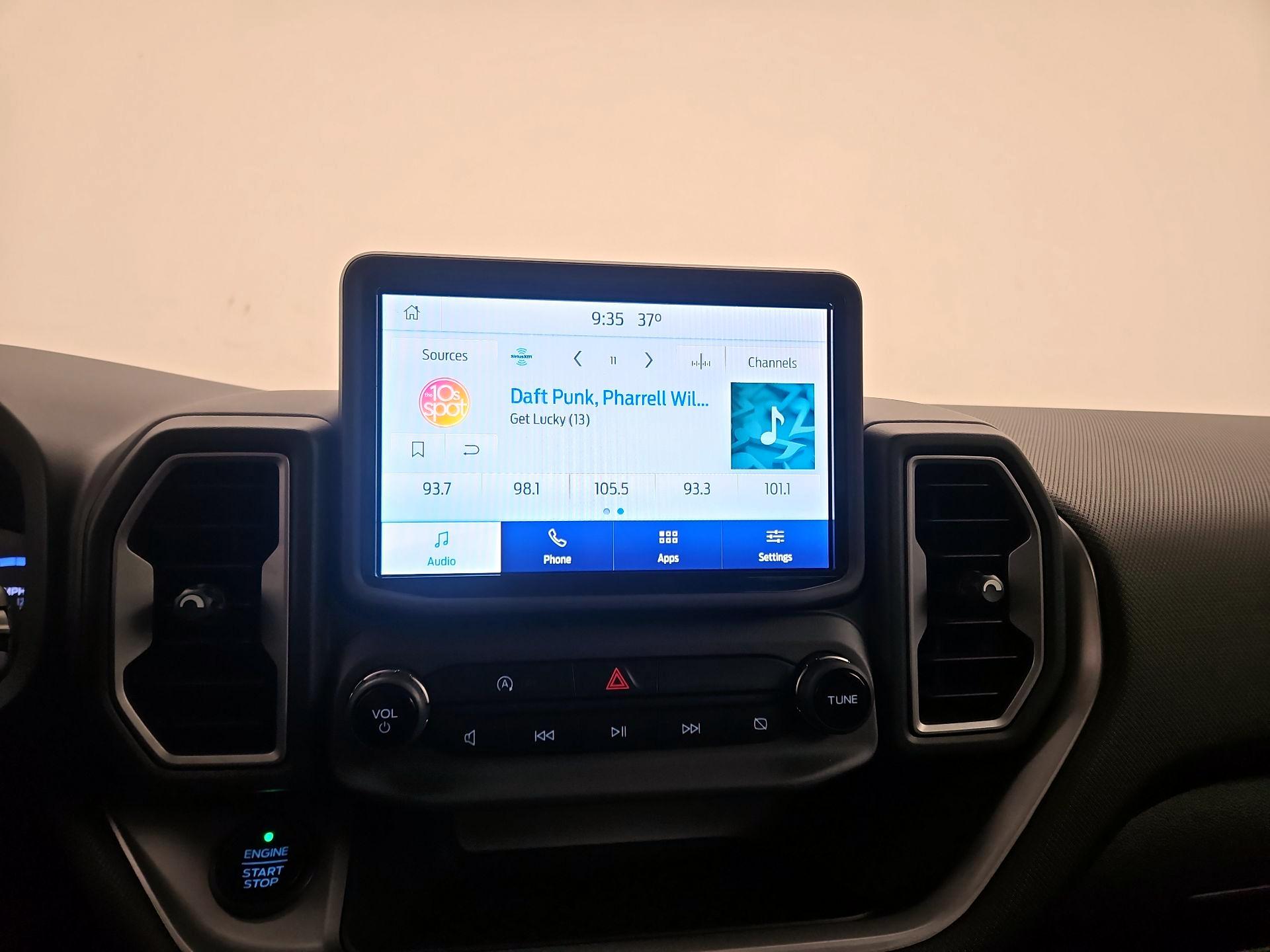 Thumbnail: 2021 Ford Bronco Sport - 15