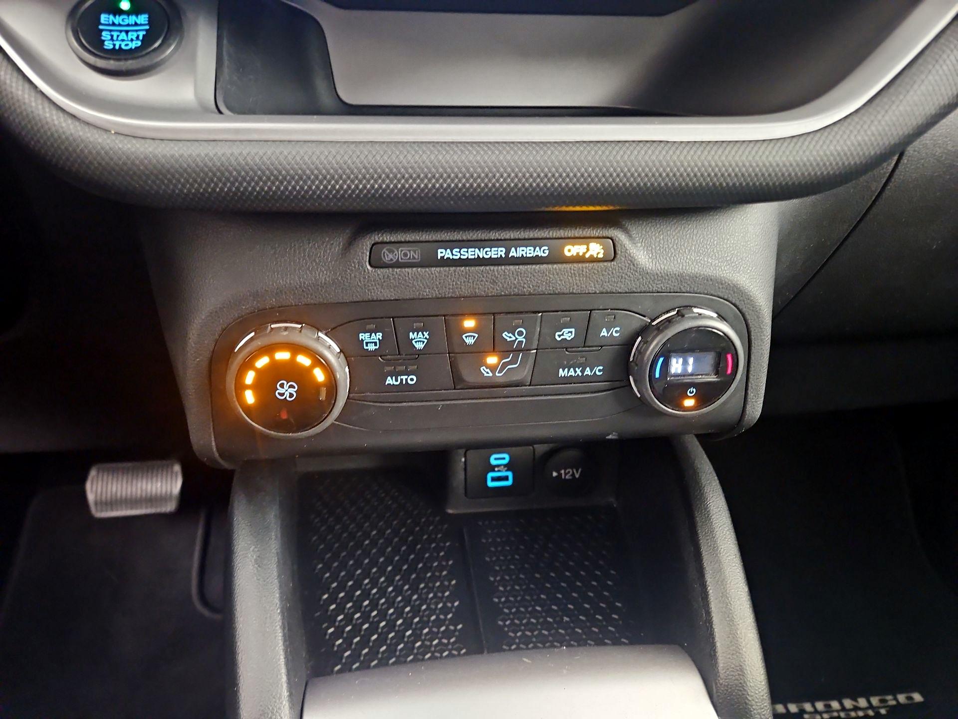 Thumbnail: 2021 Ford Bronco Sport - 16