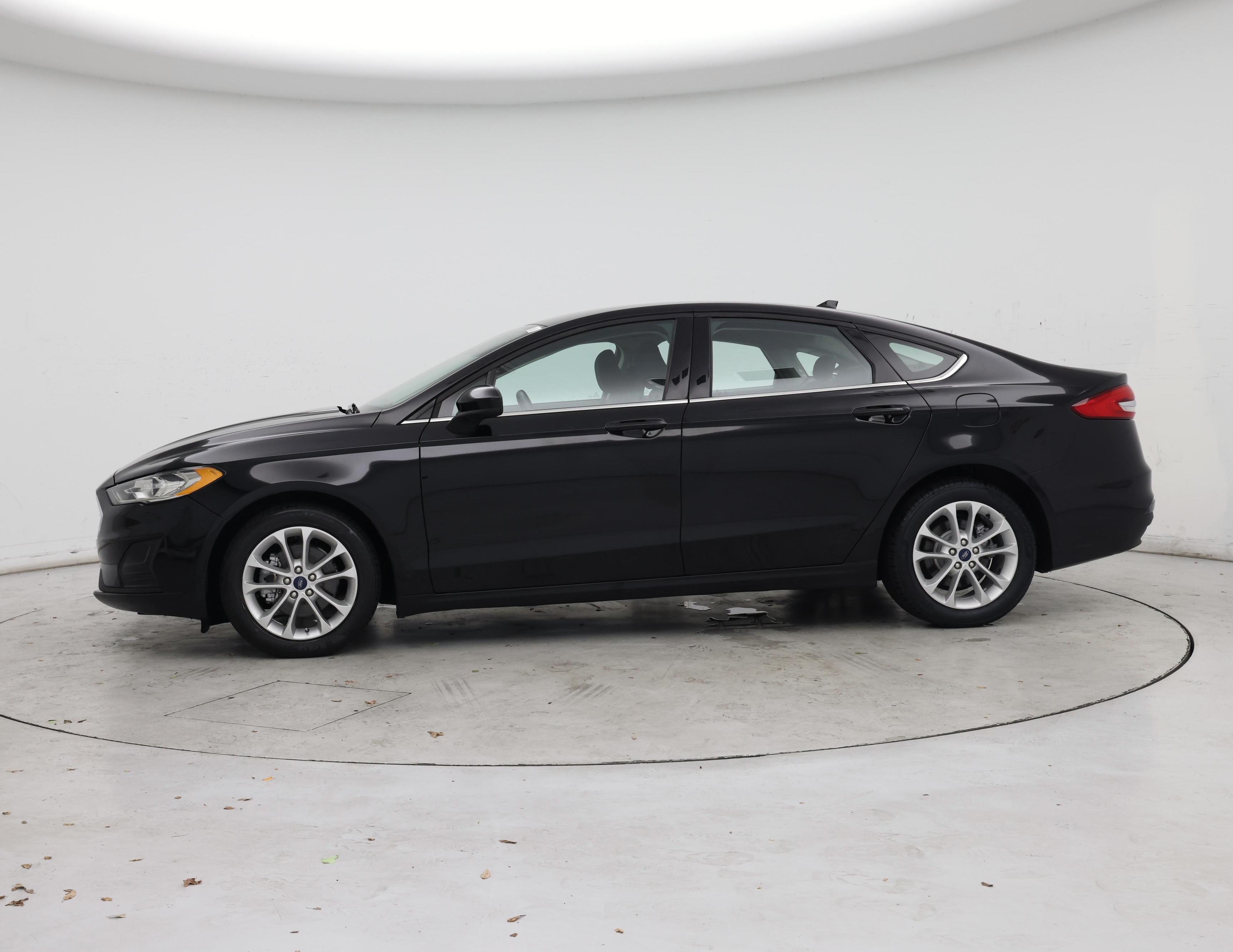 Thumbnail: 2020 Ford Fusion - 3