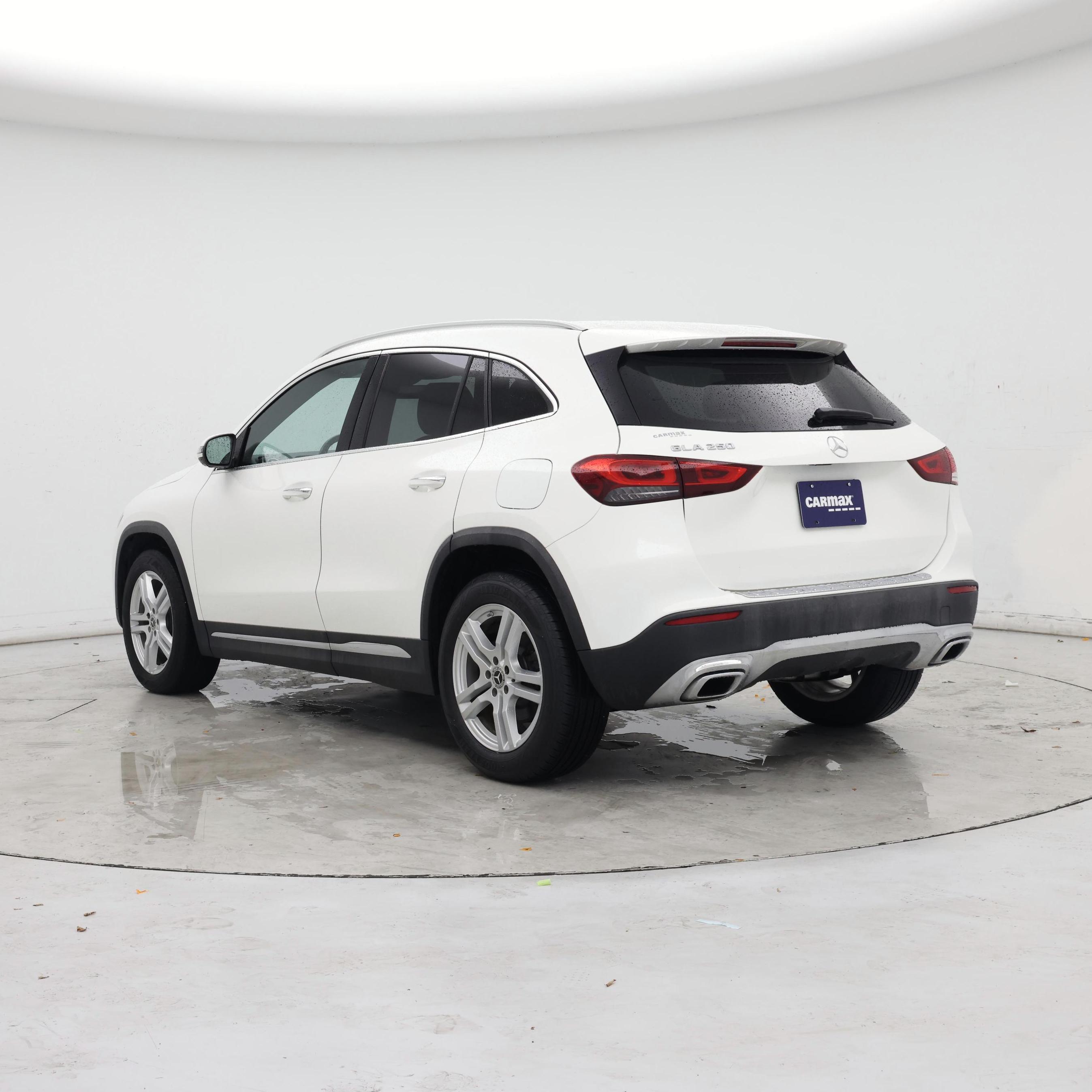Thumbnail: 2021 Mercedes-Benz GLA - 2
