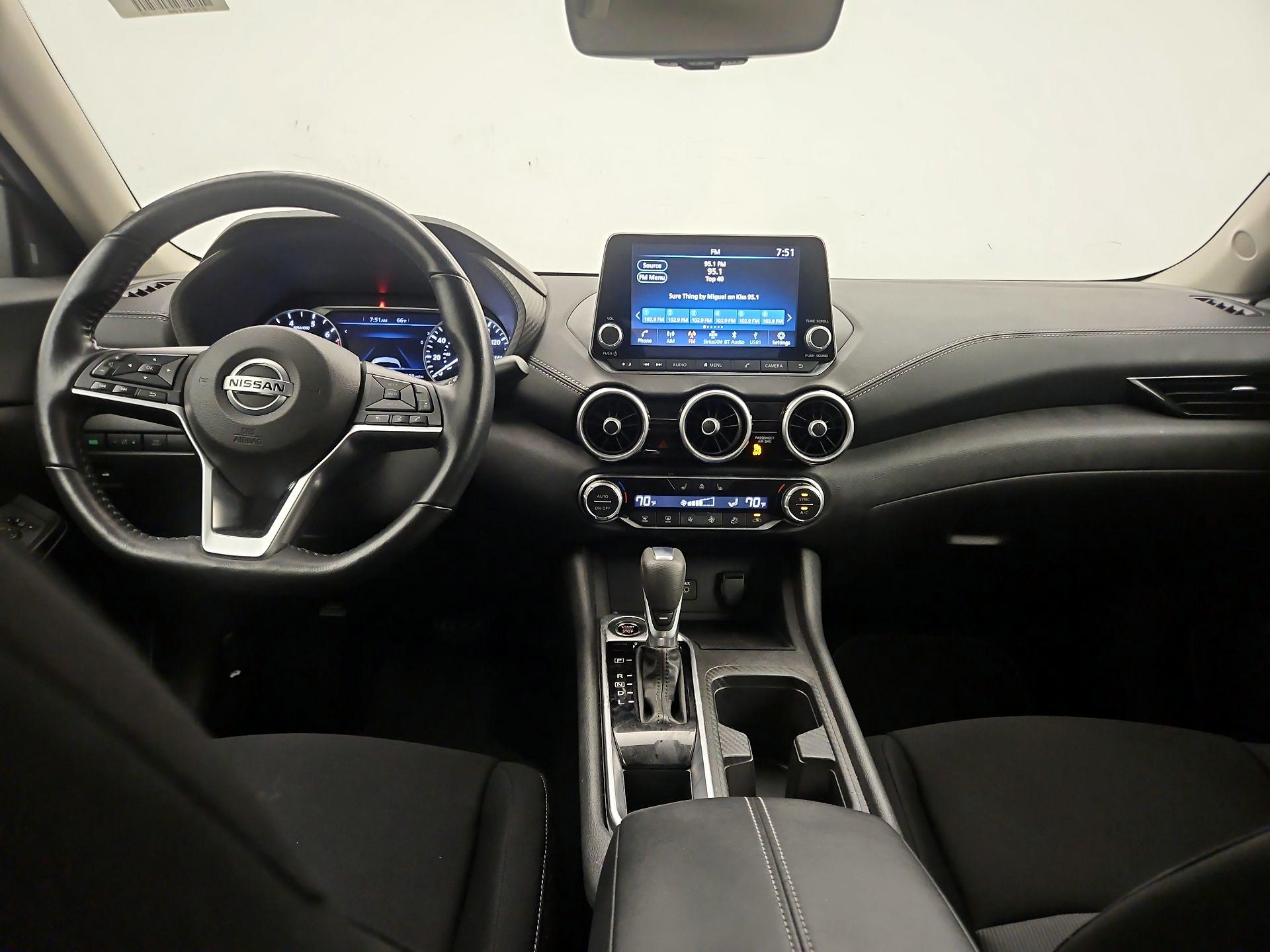 Thumbnail: 2022 Nissan Sentra - 9