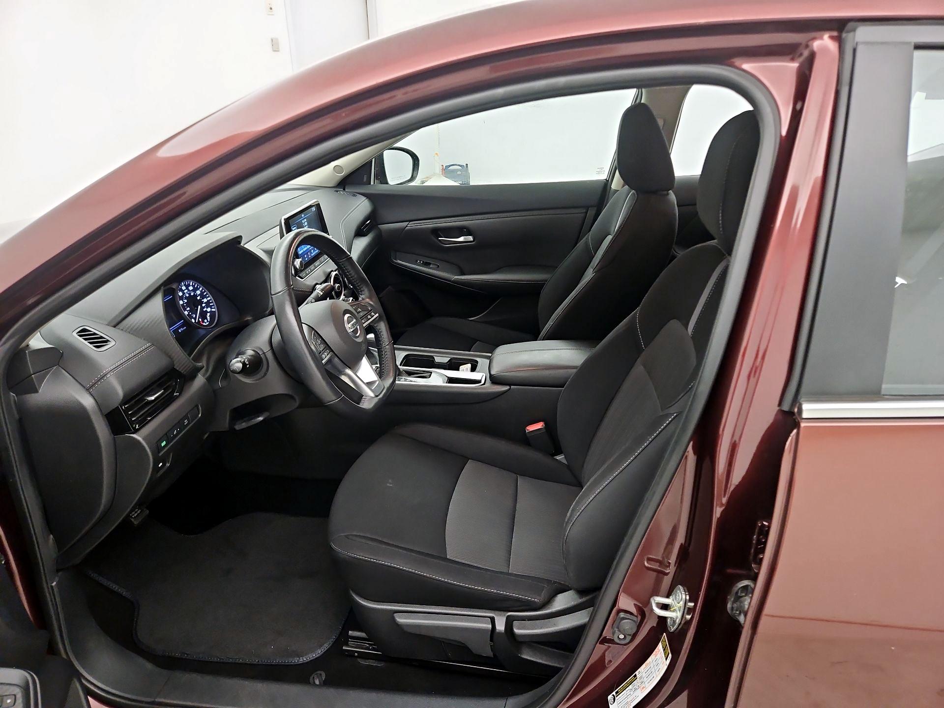 Thumbnail: 2022 Nissan Sentra - 11