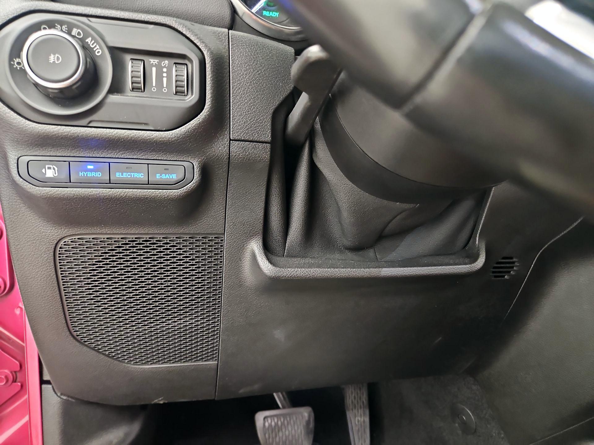 Thumbnail: 2021 Jeep Wrangler - 13