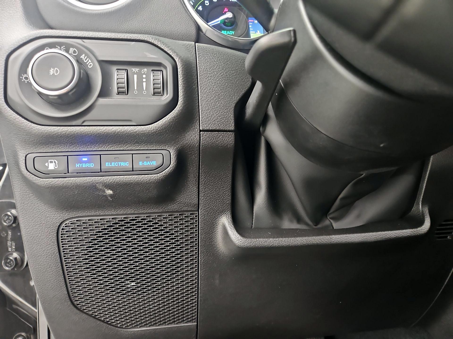 Thumbnail: 2022 Jeep Wrangler - 13