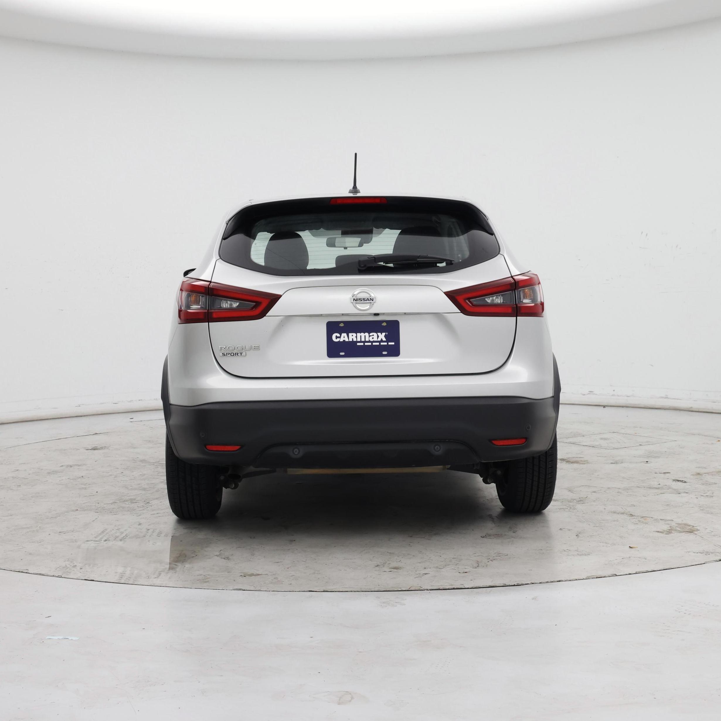 Thumbnail: 2020 Nissan Rogue Sport - 6