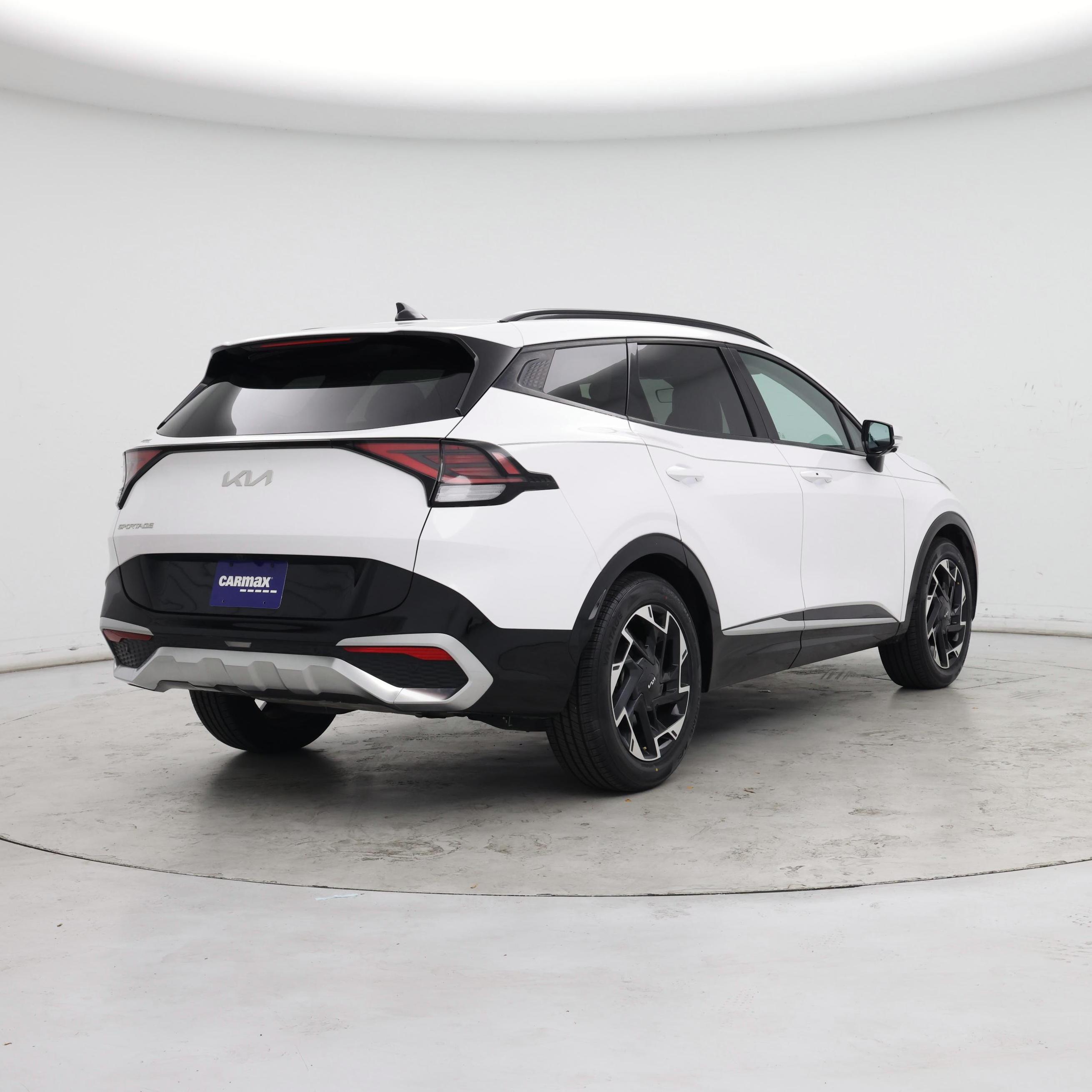 Thumbnail: 2023 Kia Sportage - 8