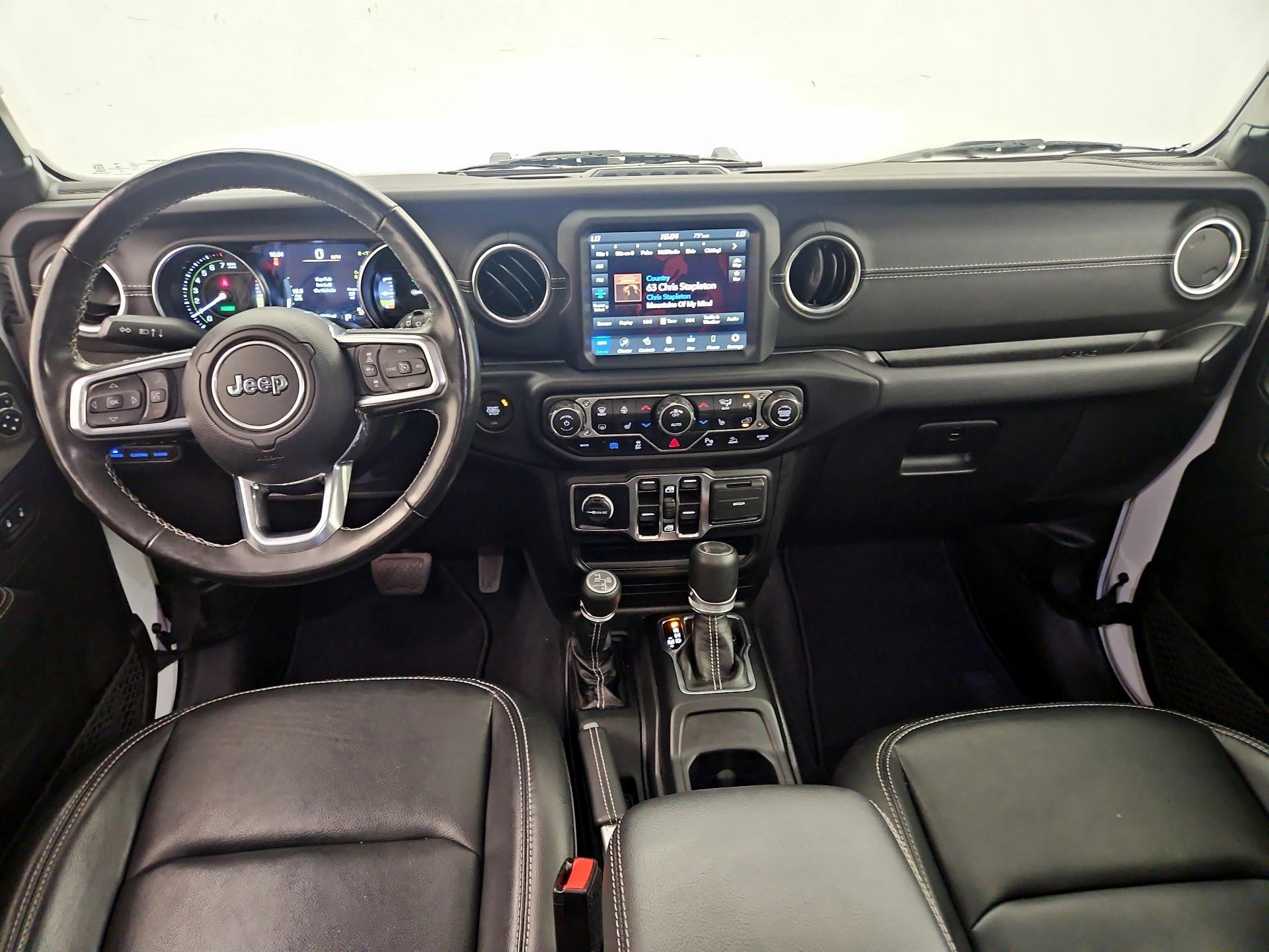 Thumbnail: 2022 Jeep Wrangler - 9