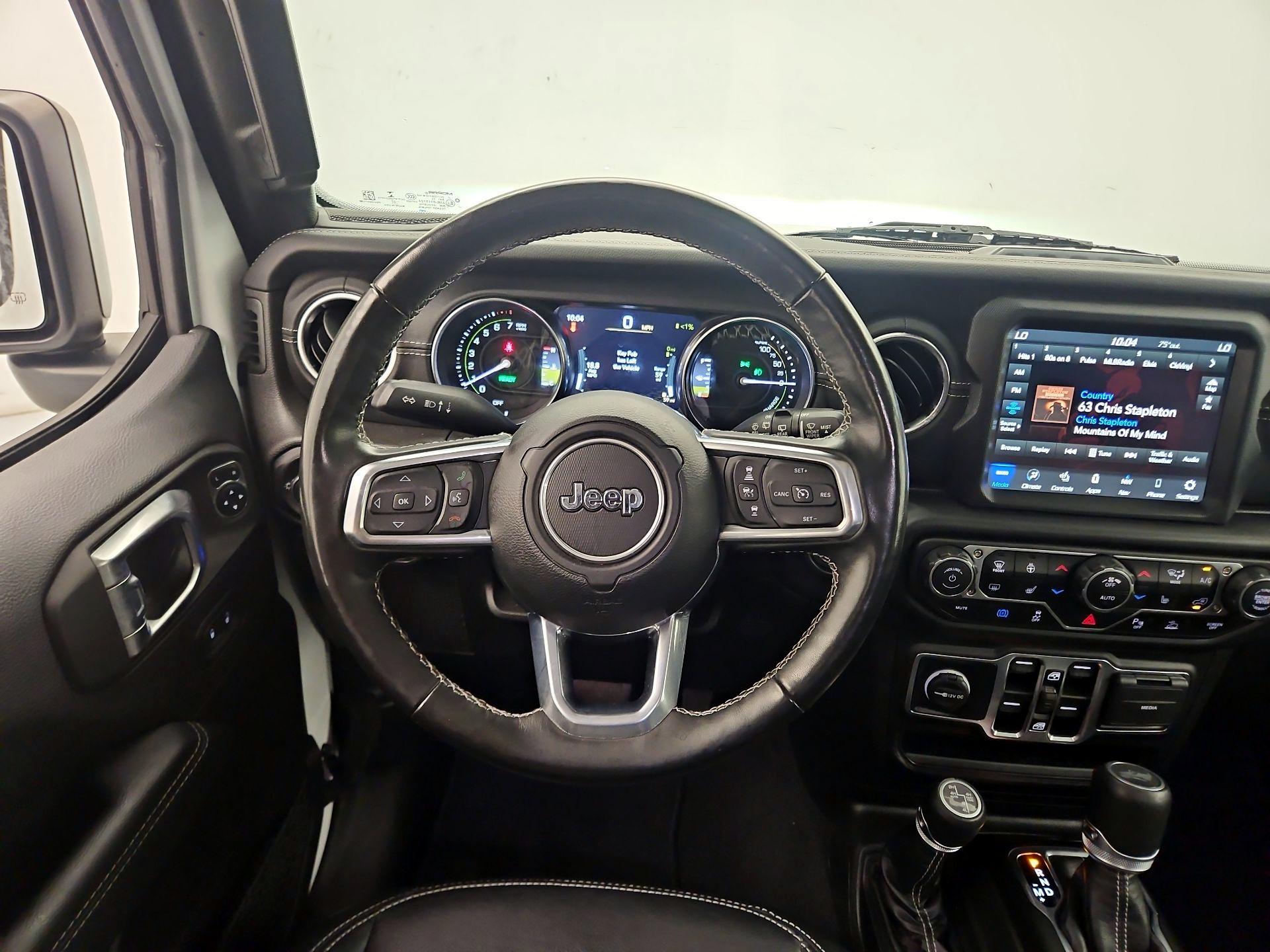 Thumbnail: 2022 Jeep Wrangler - 10