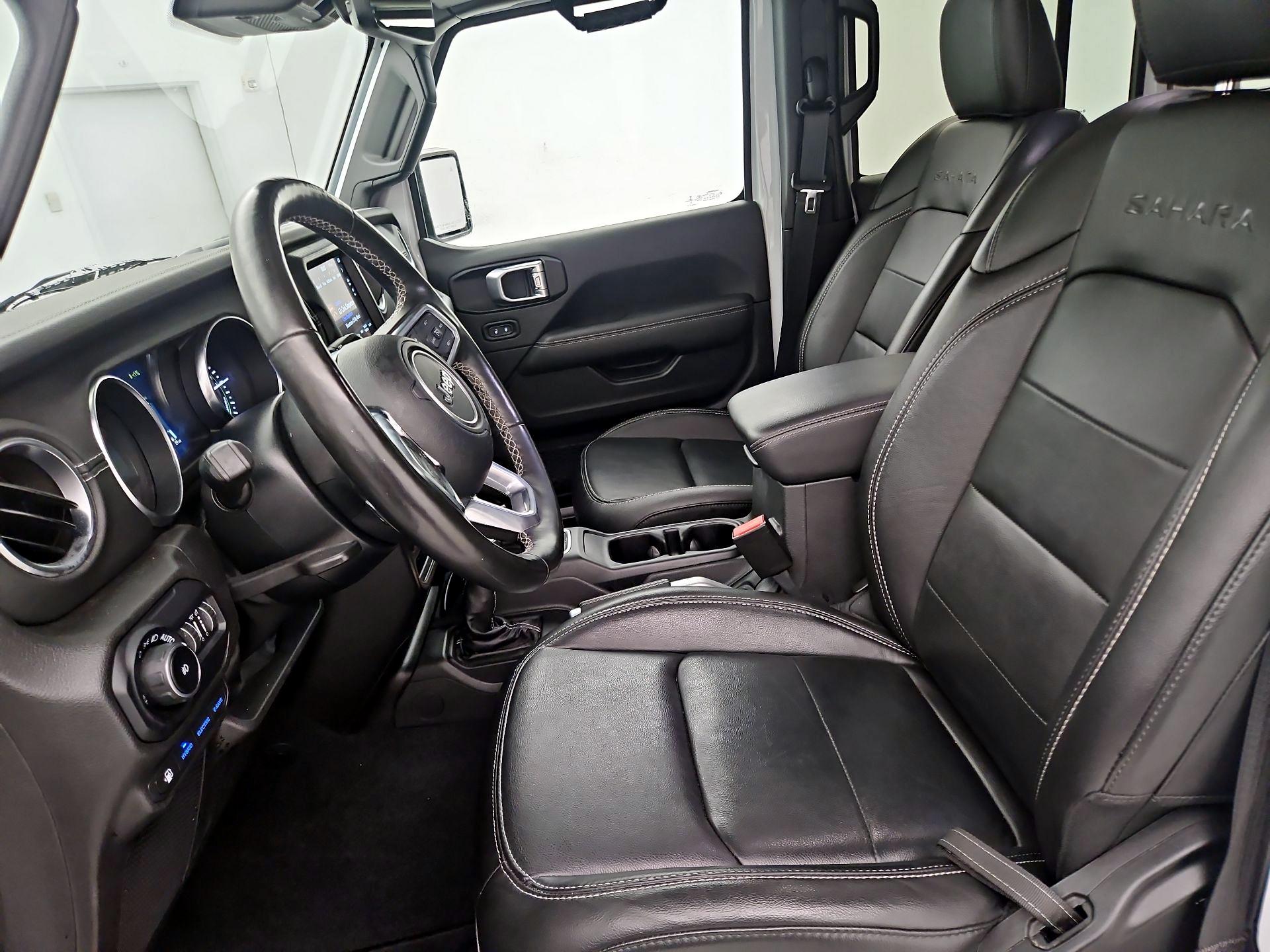 Thumbnail: 2022 Jeep Wrangler - 11