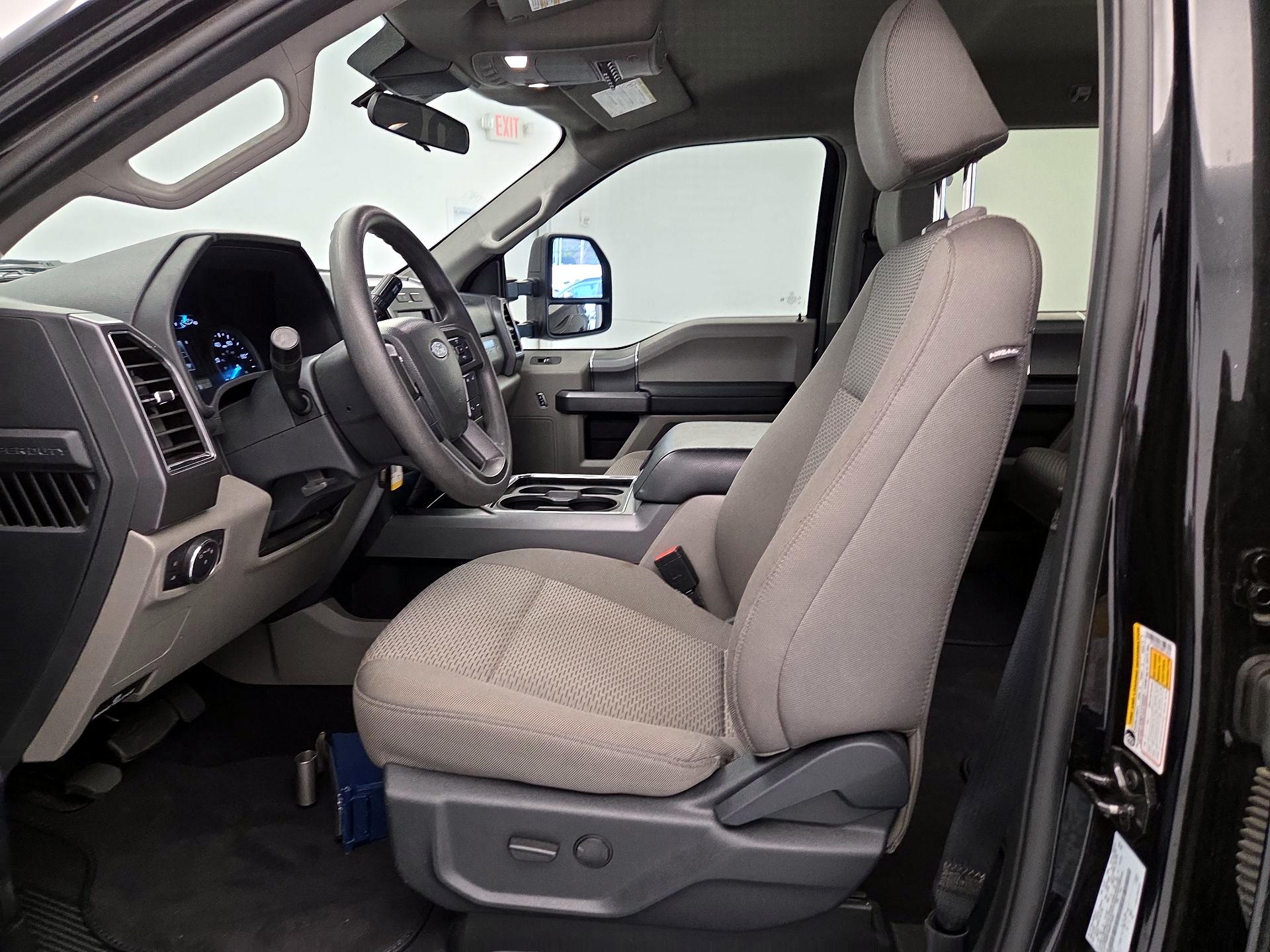 Thumbnail: 2022 Ford F-250 - 11