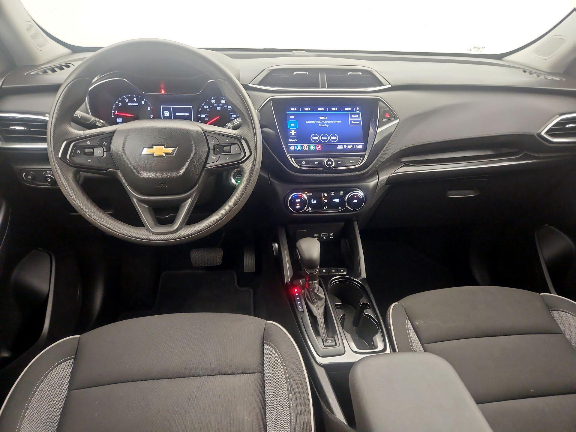 Thumbnail: 2023 Chevrolet TrailBlazer - 9