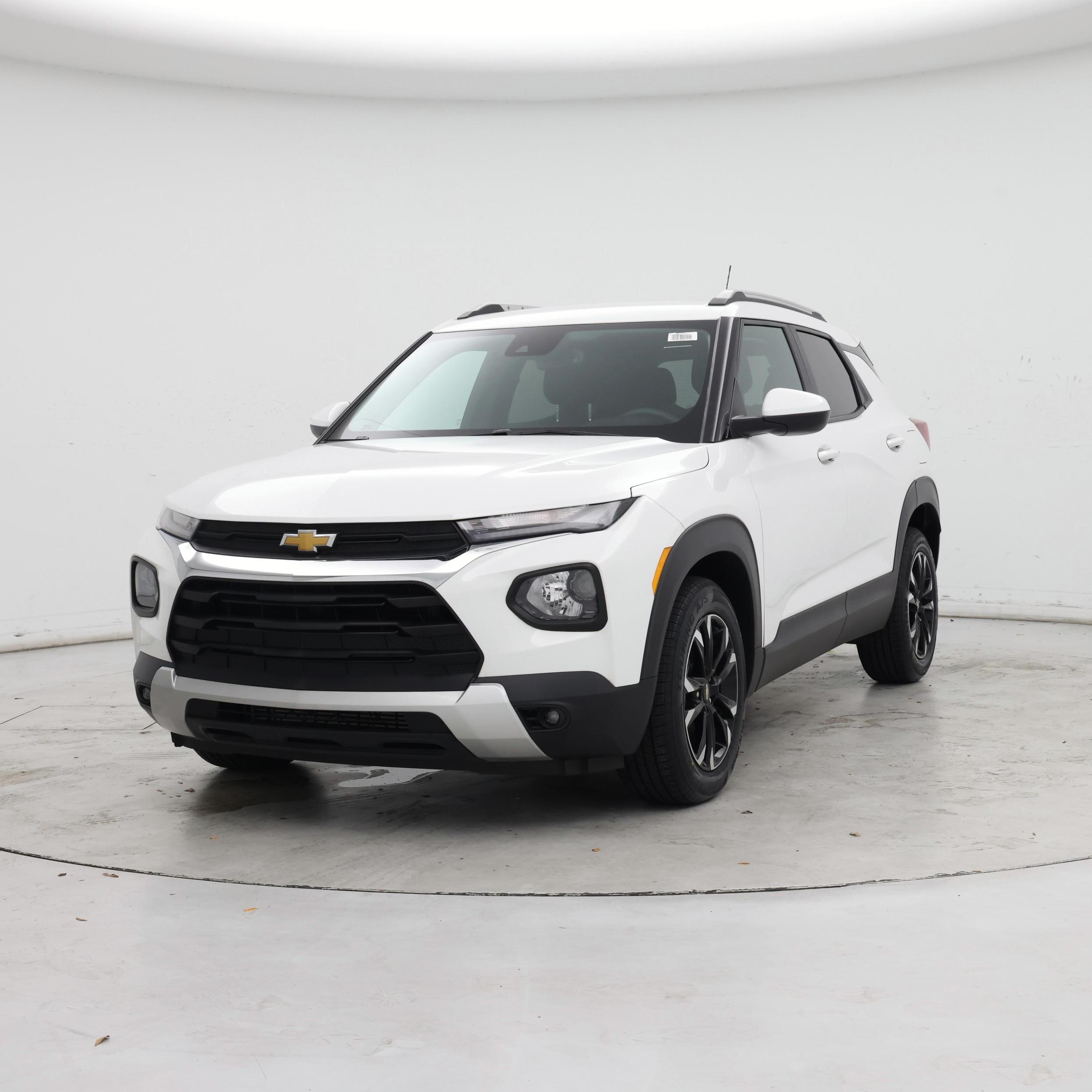 Thumbnail: 2023 Chevrolet TrailBlazer - 4