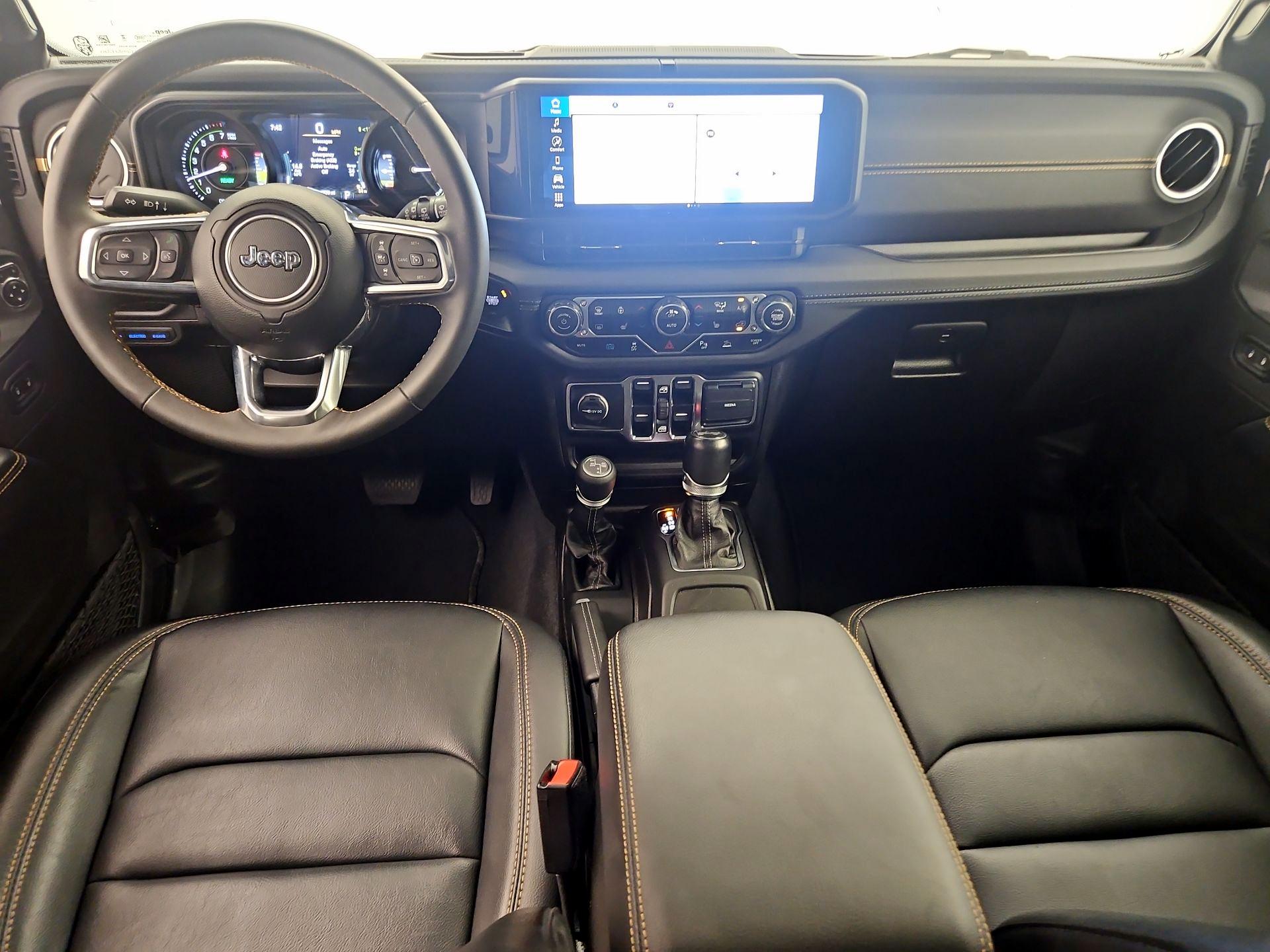 Thumbnail: 2024 Jeep Wrangler - 9