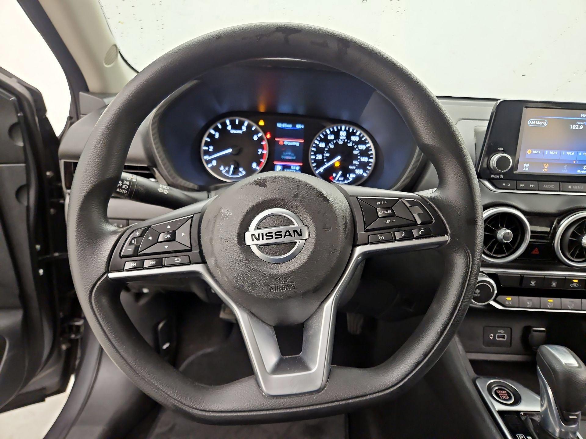 Thumbnail: 2020 Nissan Sentra - 10