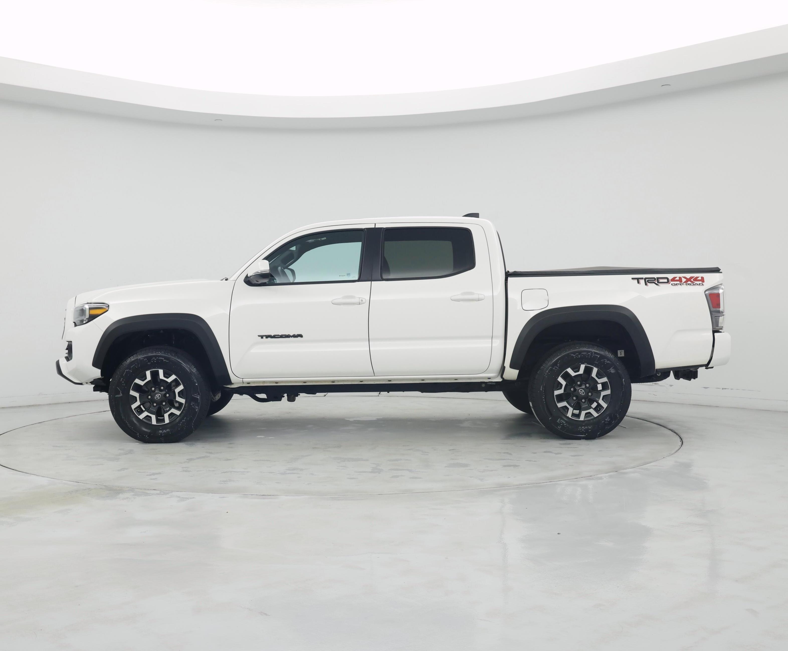 Thumbnail: 2023 Toyota Tacoma - 3