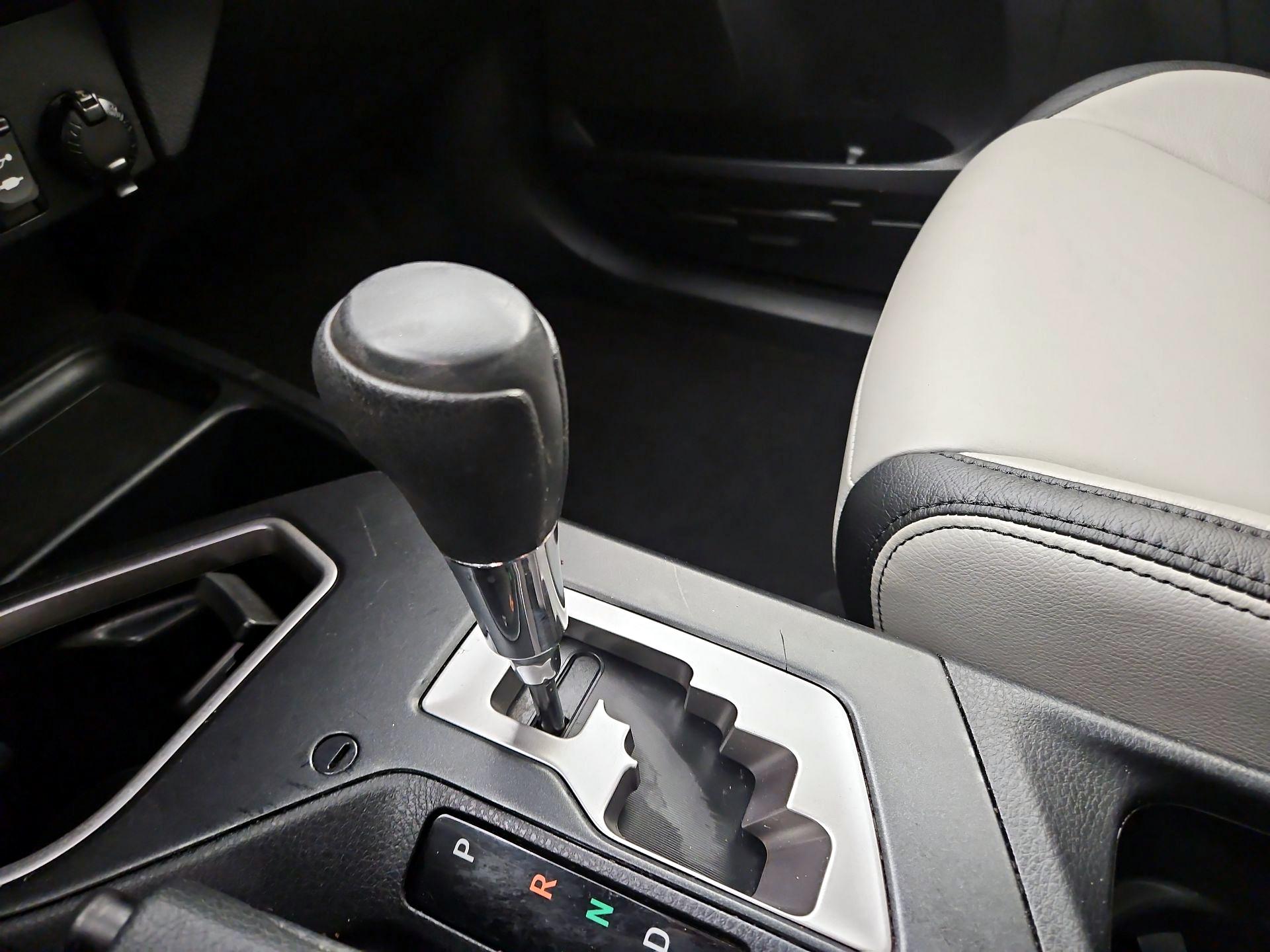 Thumbnail: 2017 Toyota RAV4 - 17