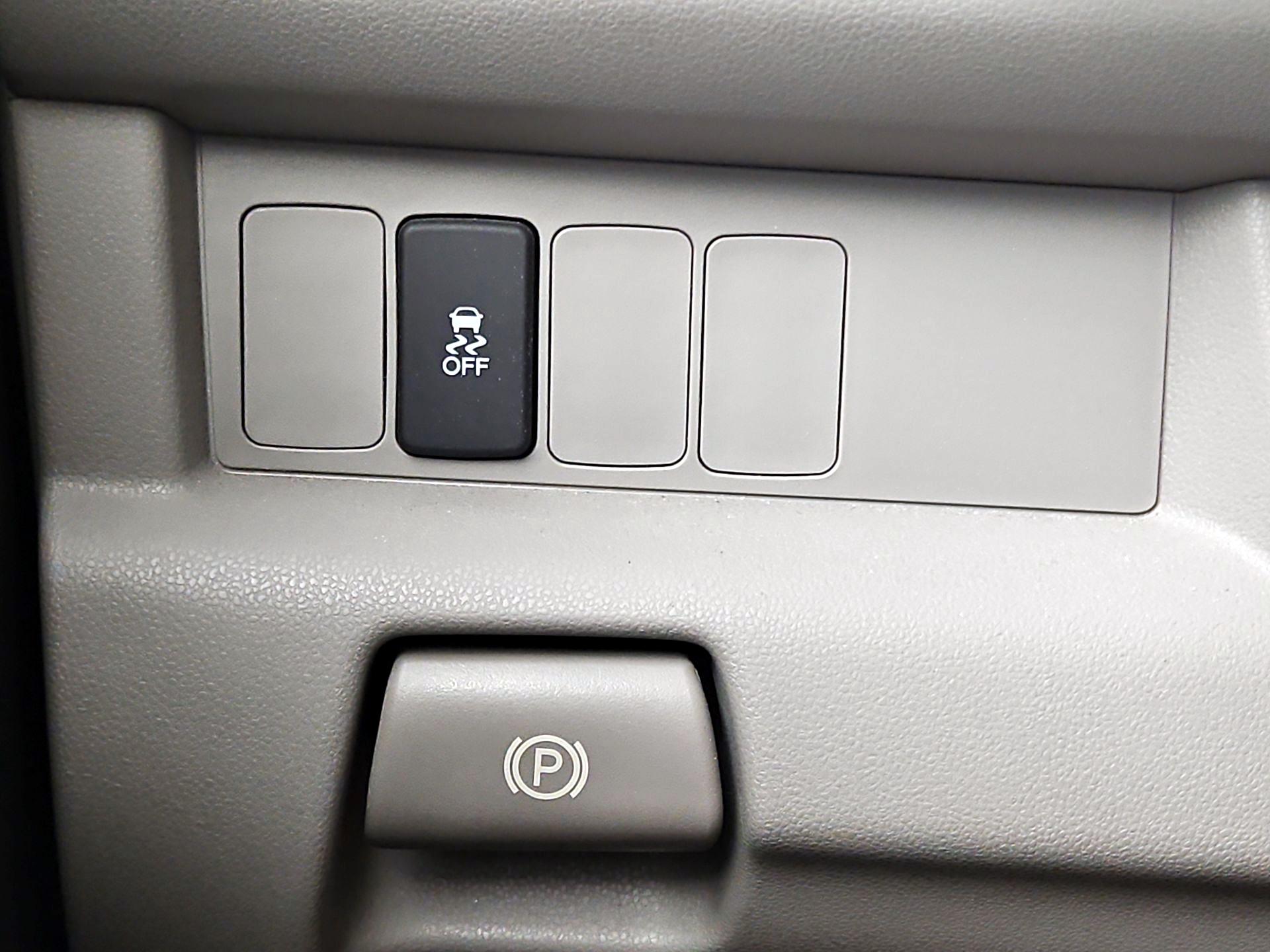Thumbnail: 2014 Honda Pilot - 13