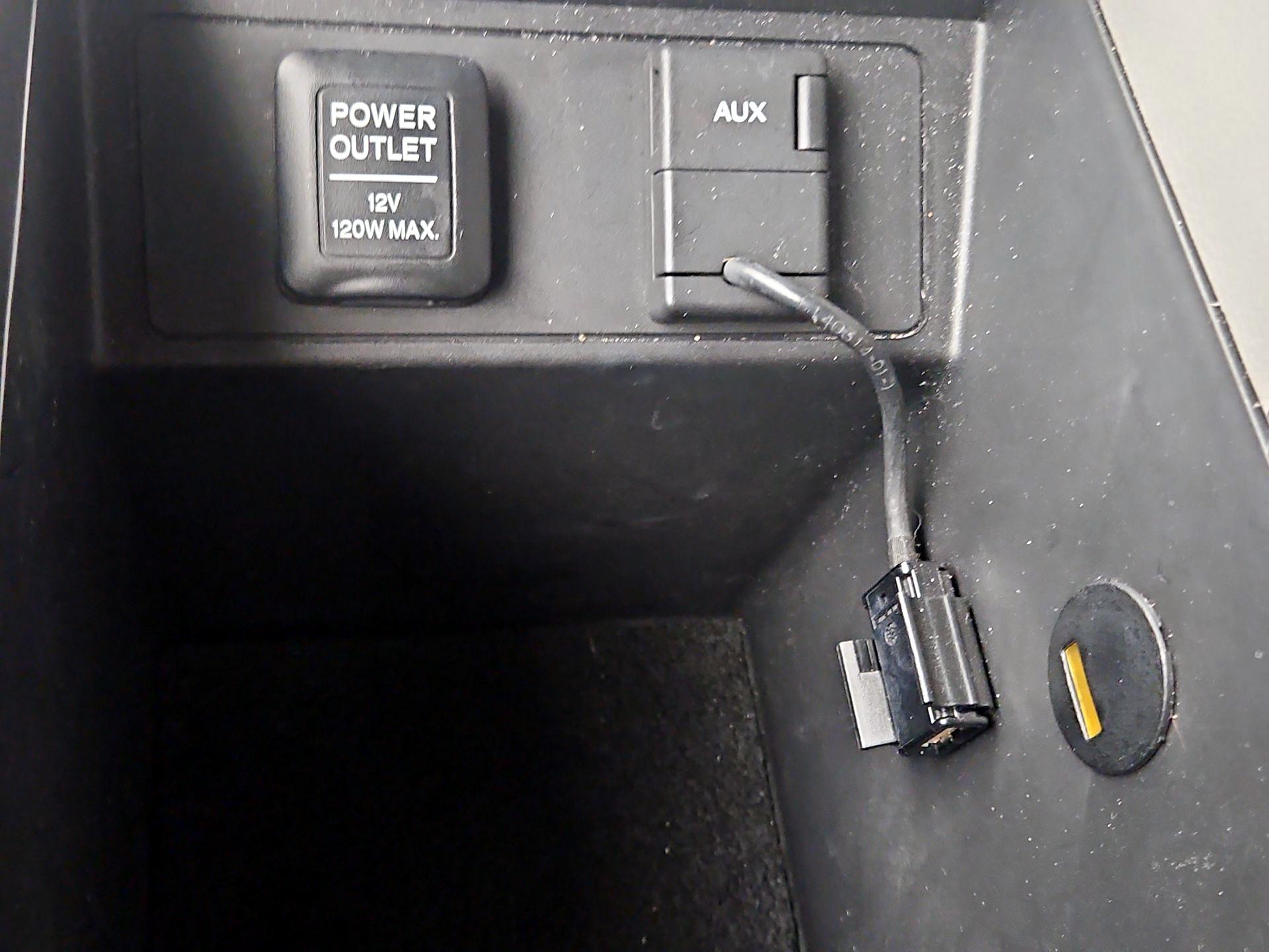 Thumbnail: 2014 Honda Pilot - 18