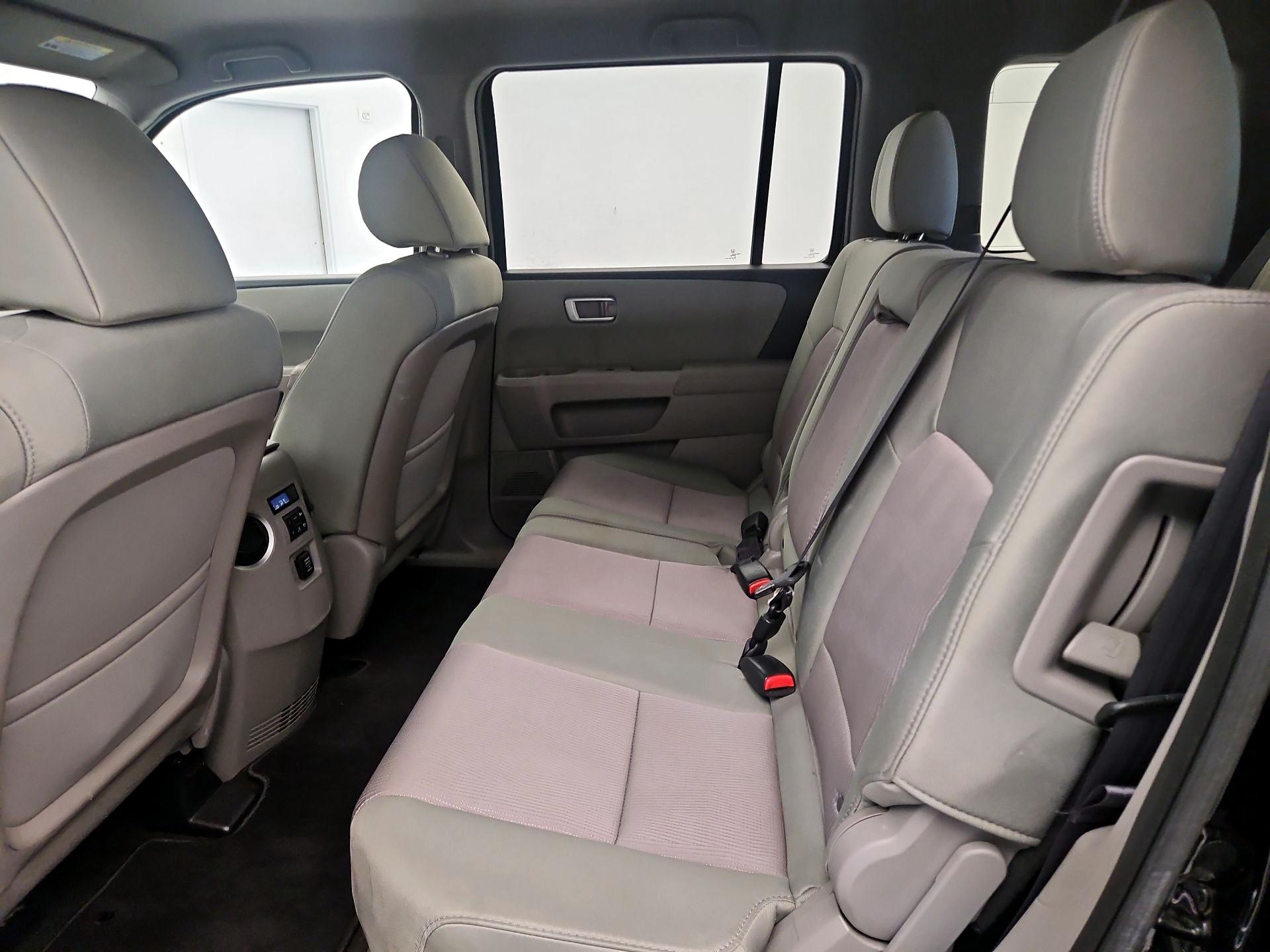 Thumbnail: 2014 Honda Pilot - 19