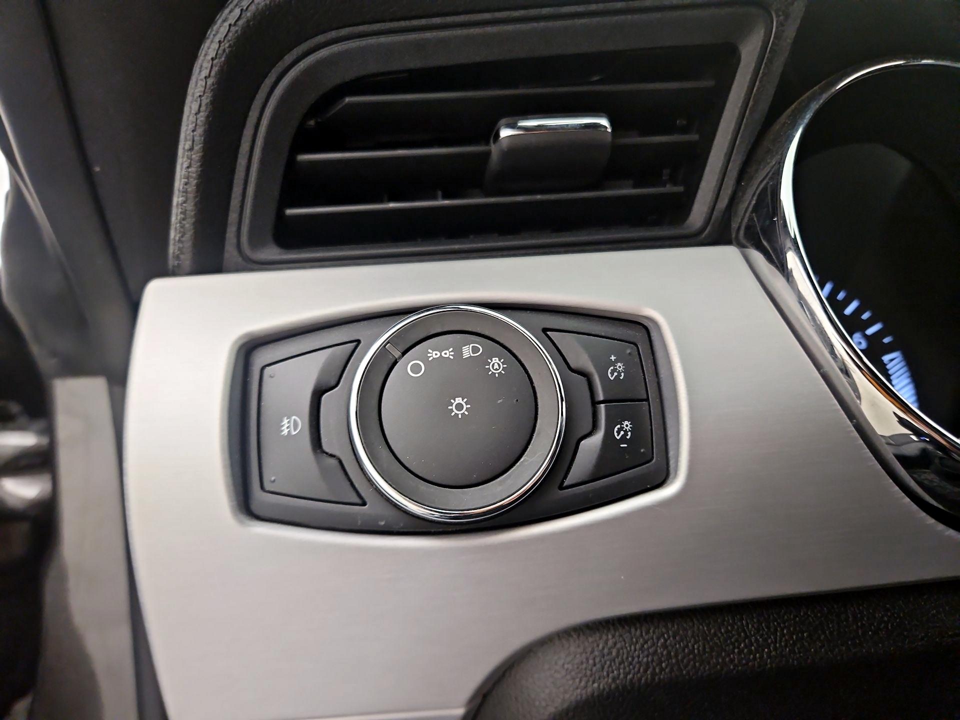 Thumbnail: 2015 Ford Mustang - 13