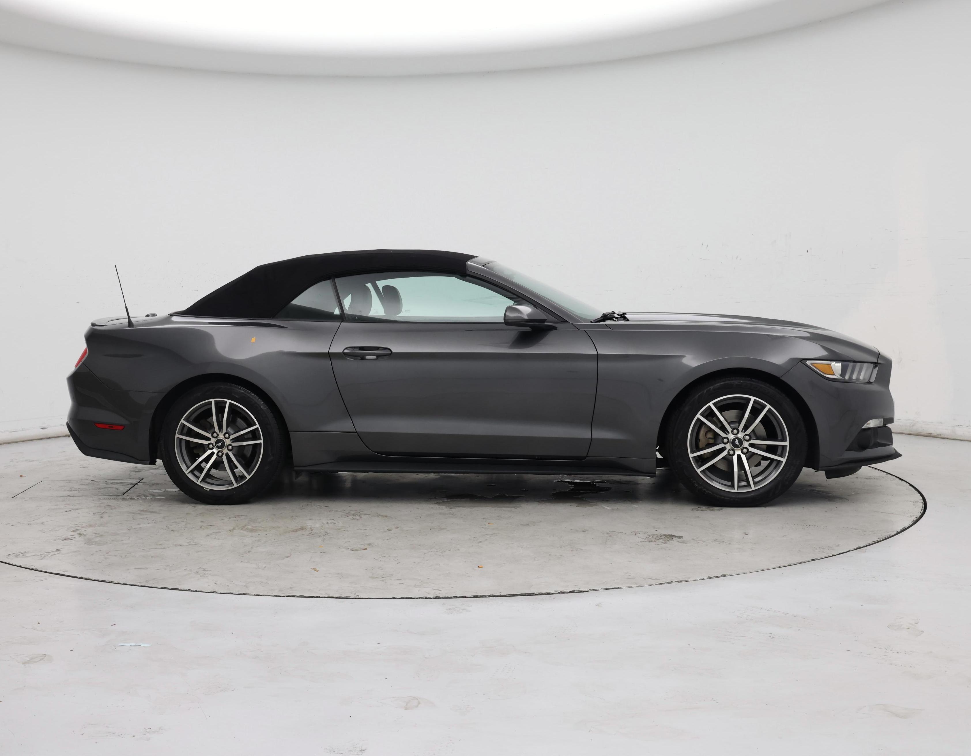 Thumbnail: 2015 Ford Mustang - 7