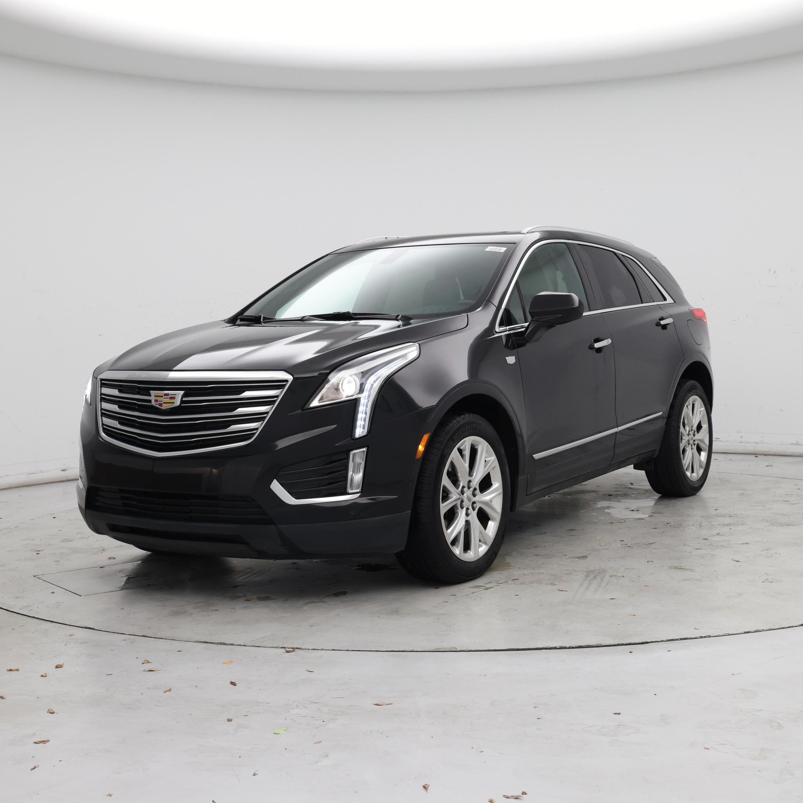 Thumbnail: 2017 Cadillac XT5 - 4