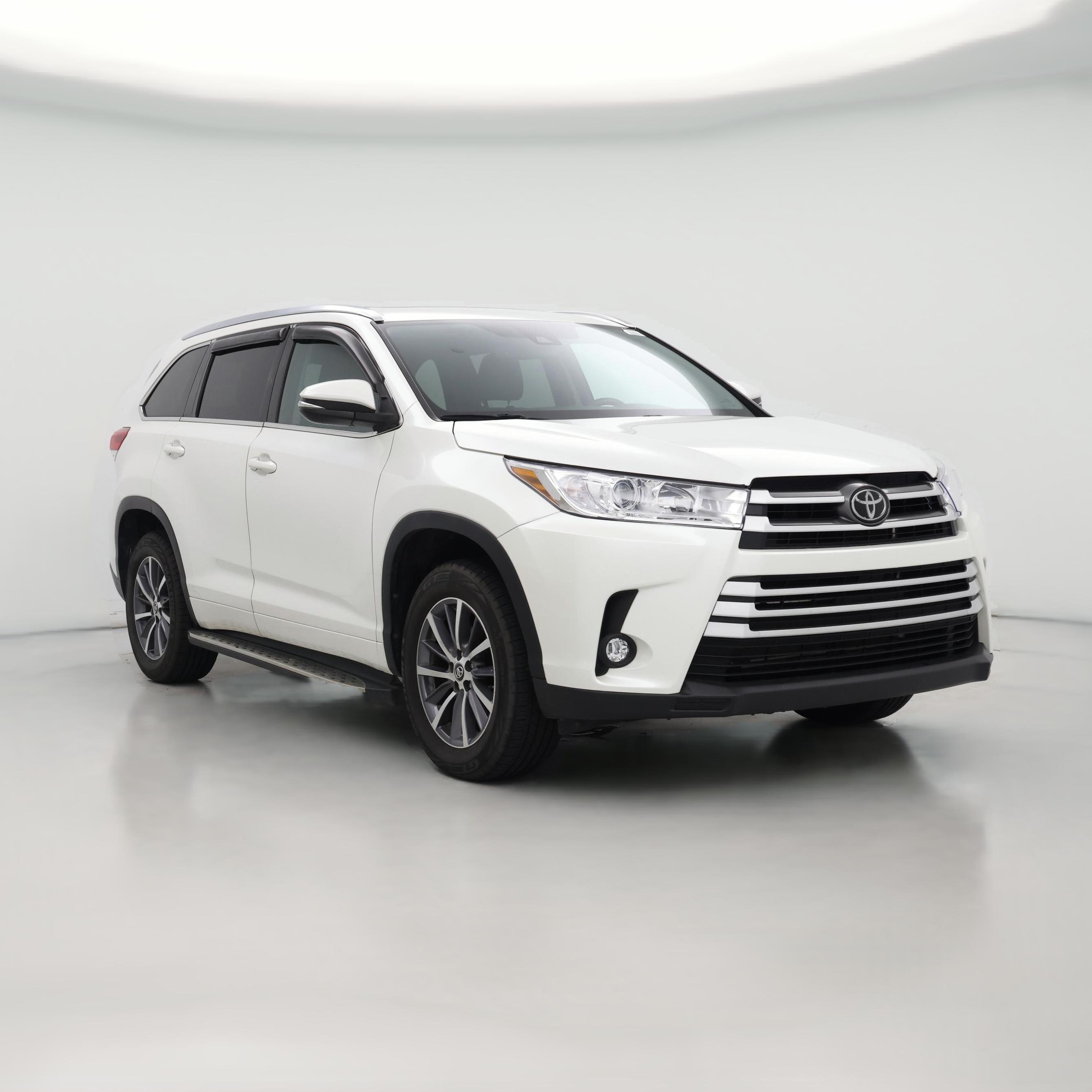 Thumbnail: 2018 Toyota Highlander - 1